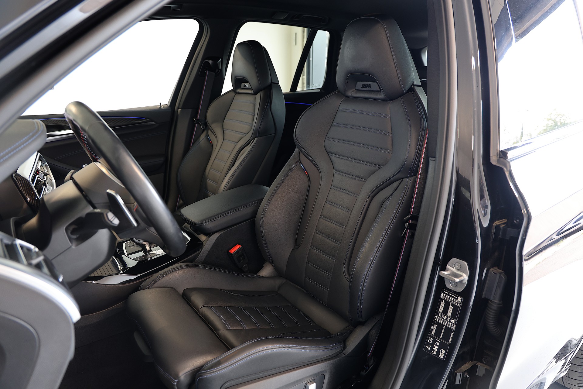 BMW X3 M40d *CH-Fahrzeug*-image-11