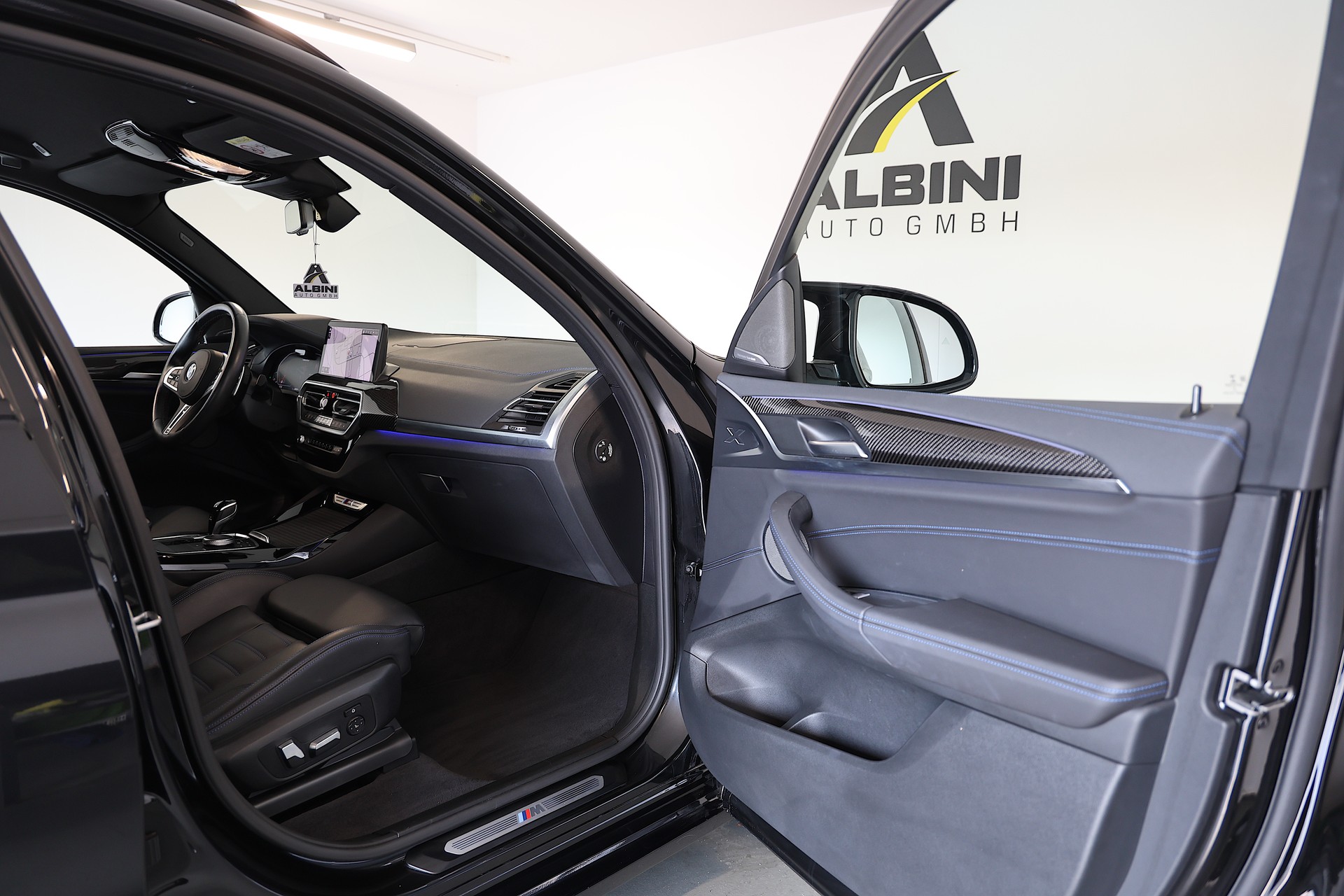 BMW X3 M40d *CH-Fahrzeug*-image-15