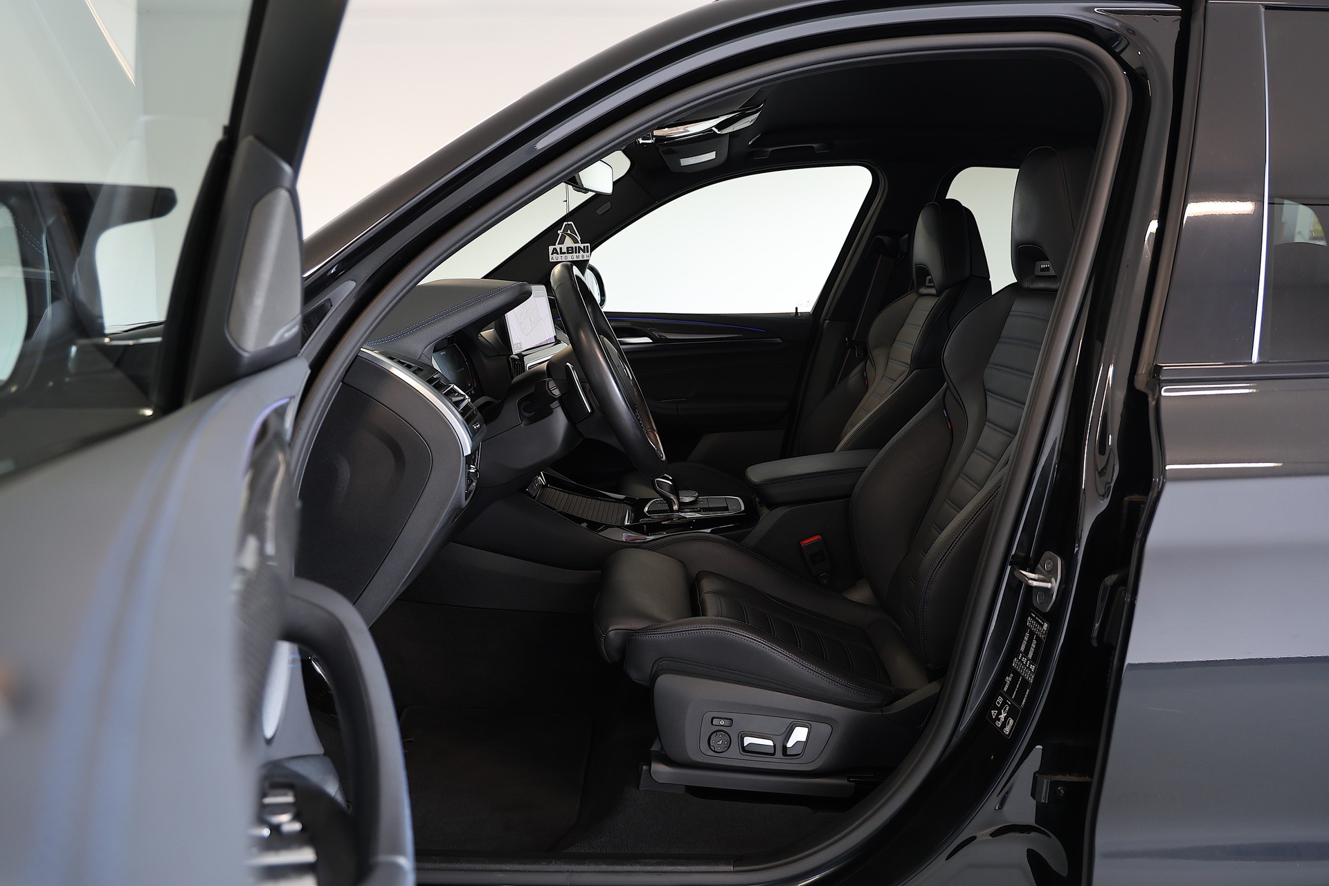 BMW X3 M40d *CH-Fahrzeug*-image-10