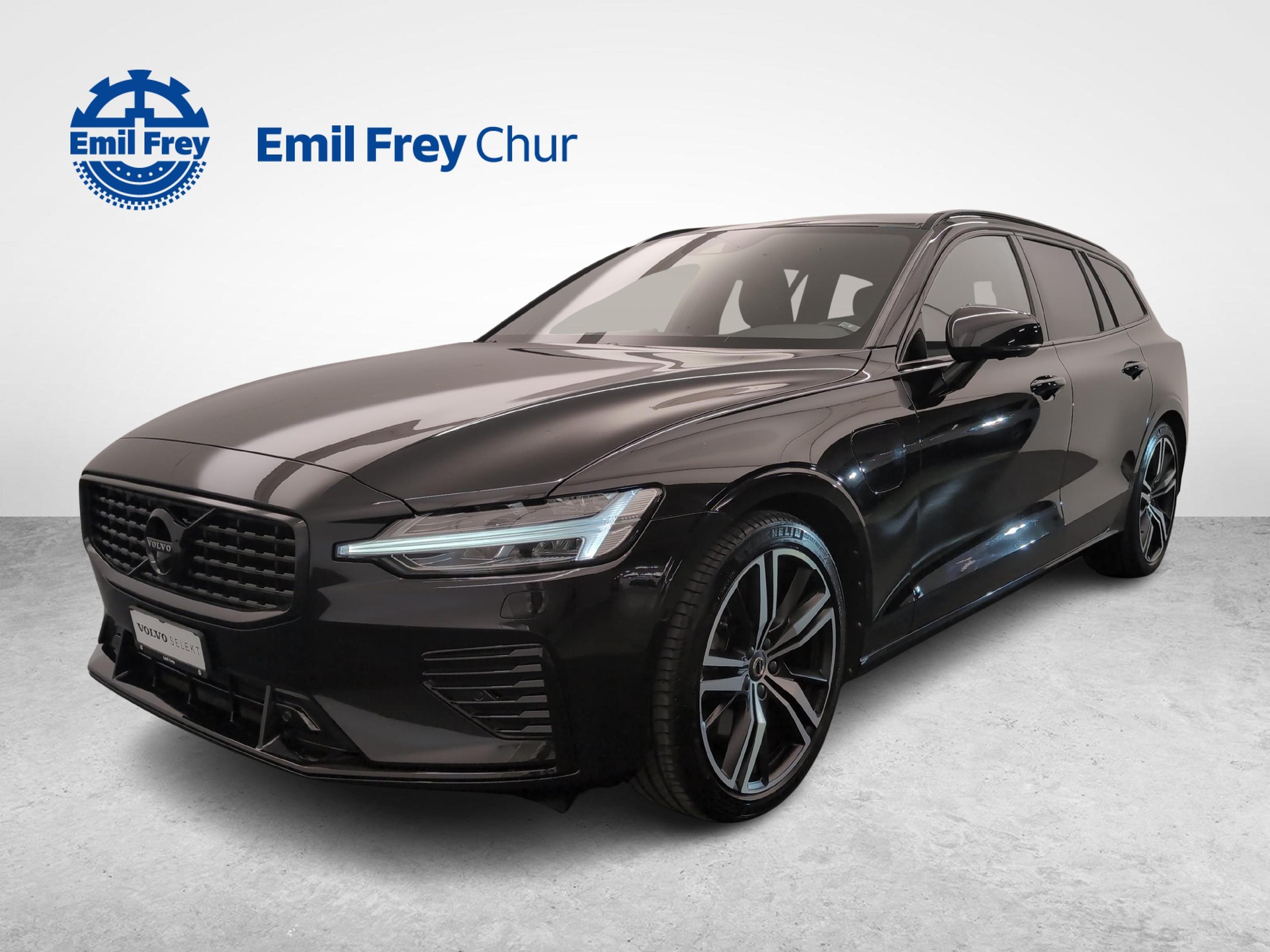 VOLVO V60 2.0 T8 TE R-Design eAWD-image-0