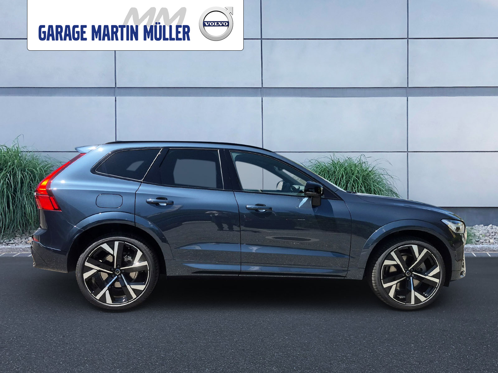 VOLVO XC60 2.0 T8 TE Black Edition eAWD-image-5