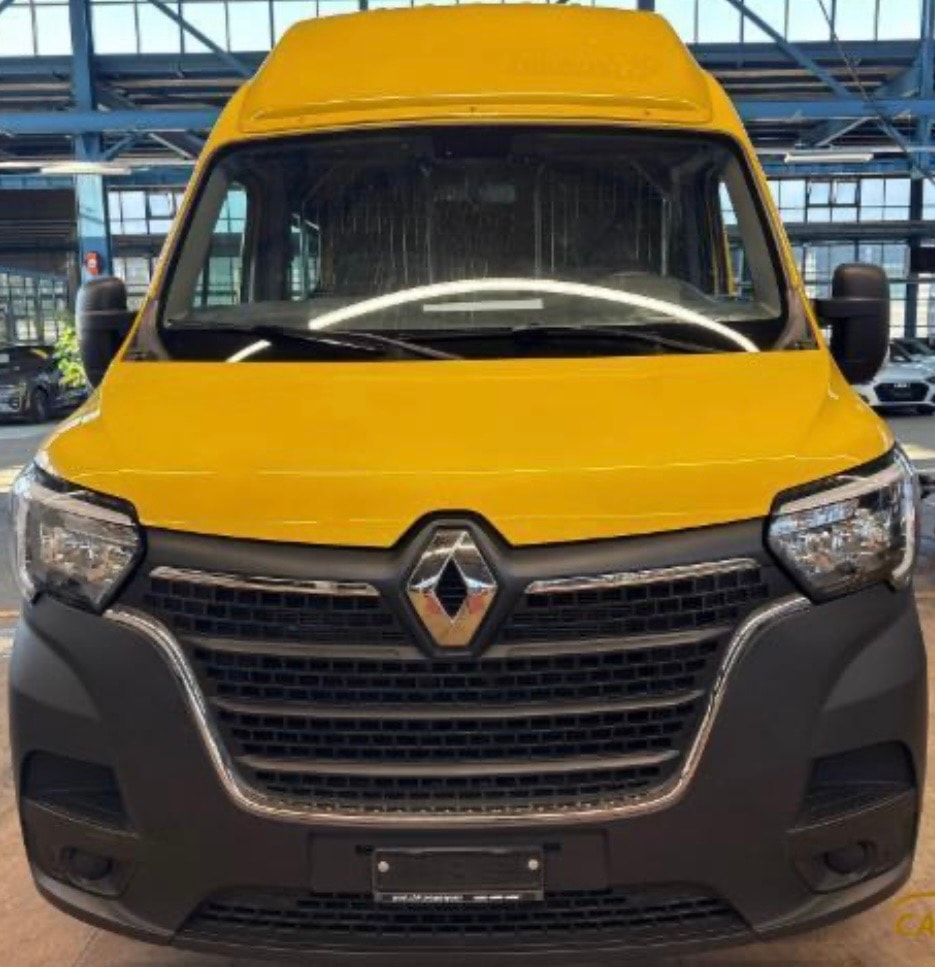 RENAULT Master T35 2.3dCi 135 L3H3-image-1