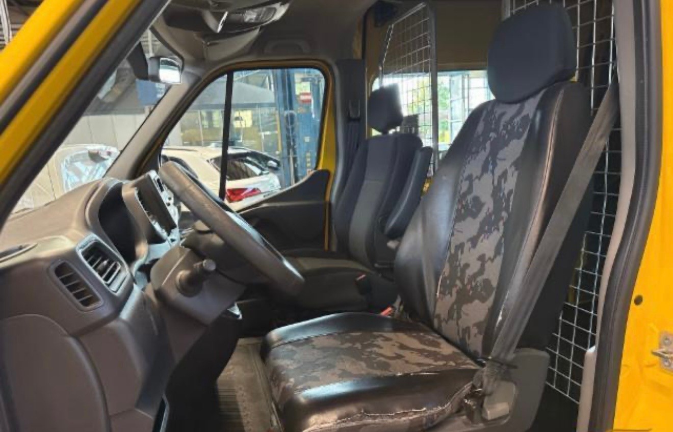 RENAULT Master T35 2.3dCi 135 L3H3-image-5