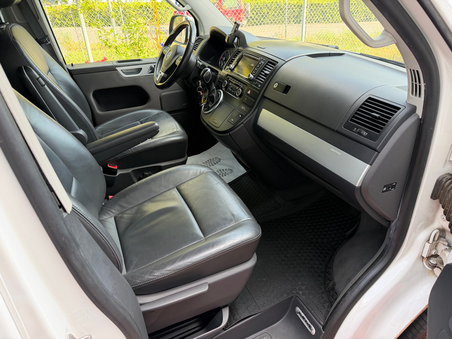VW T5 Multivan 2.0 Bi-TDI CR Comfortline 4Motion DSG-image-10