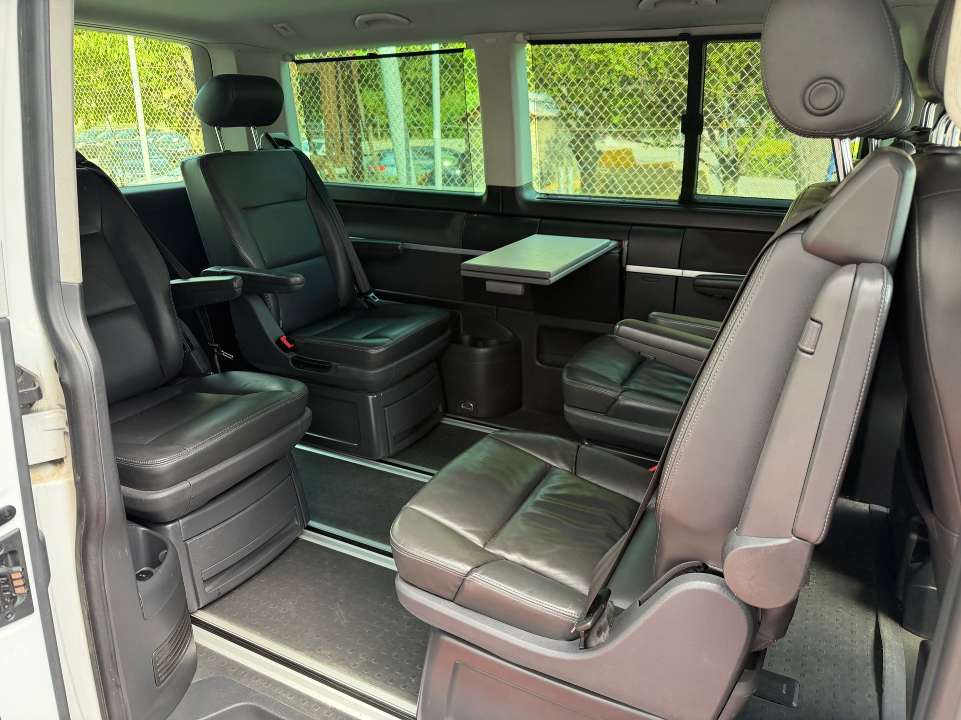 VW T5 Multivan 2.0 Bi-TDI CR Comfortline 4Motion DSG-image-11