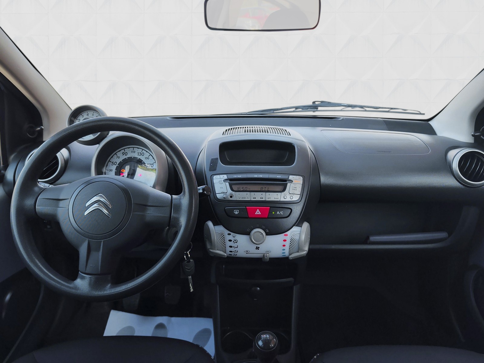 CITROEN C1 1.0i Séduction-image-9