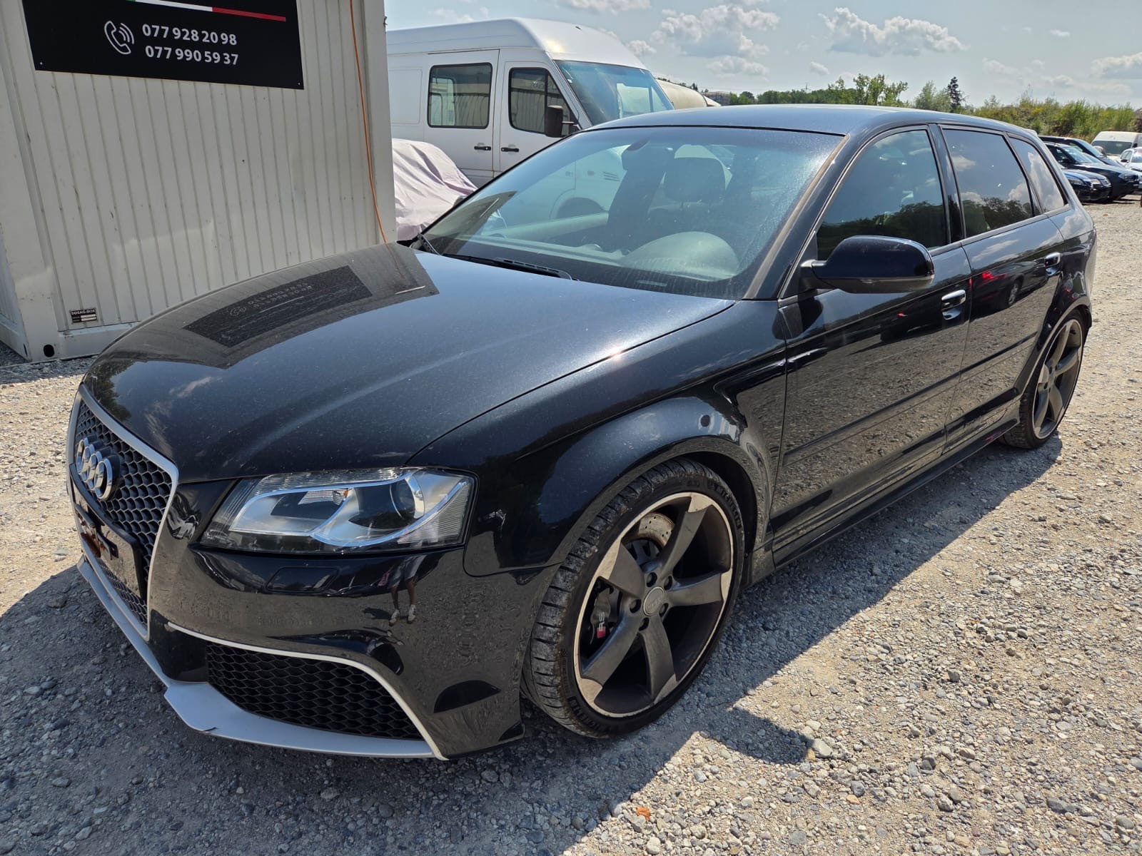 AUDI RS3 Sportback 2.5 TFSI quattro S-tronic-image-0