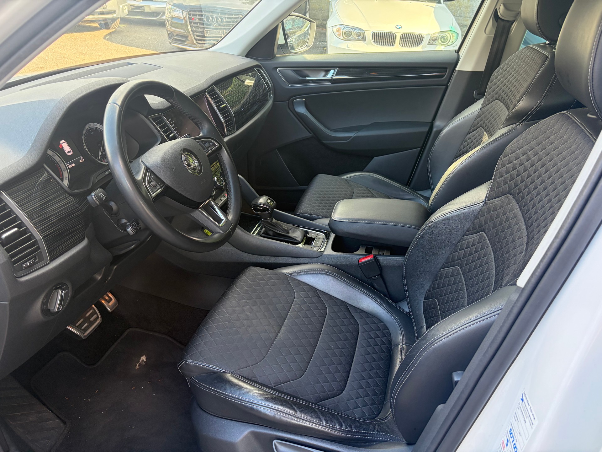 SKODA Kodiaq 2.0 TDI CR Ambition 4x4 DSG-image-10