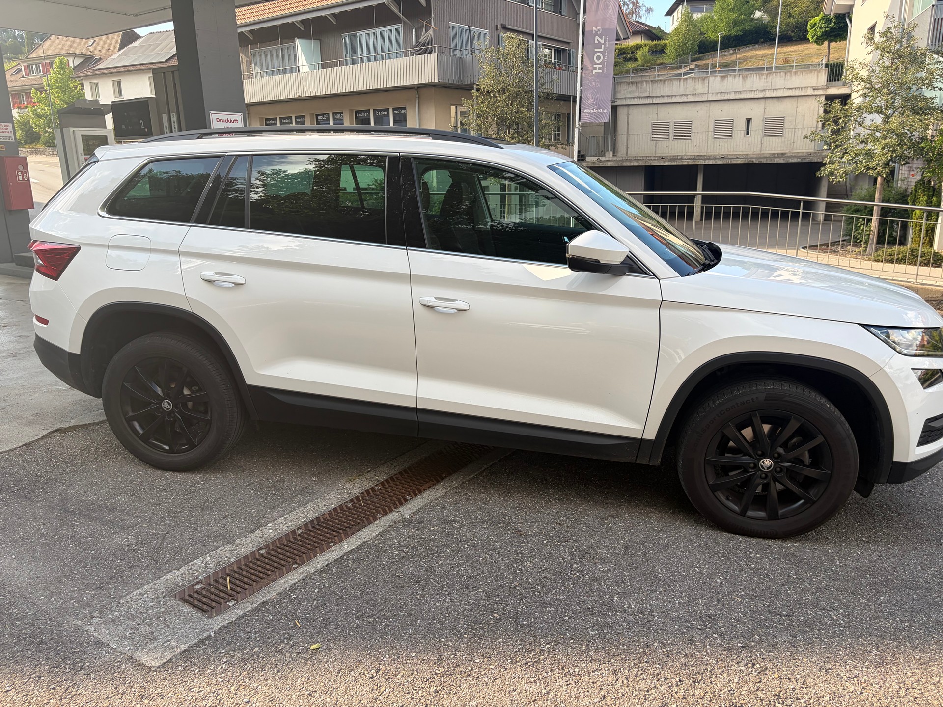 SKODA Kodiaq 2.0 TDI CR Ambition 4x4 DSG-image-4