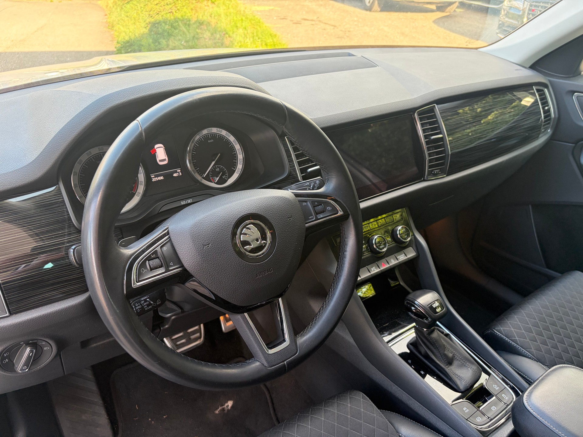 SKODA Kodiaq 2.0 TDI CR Ambition 4x4 DSG-image-8