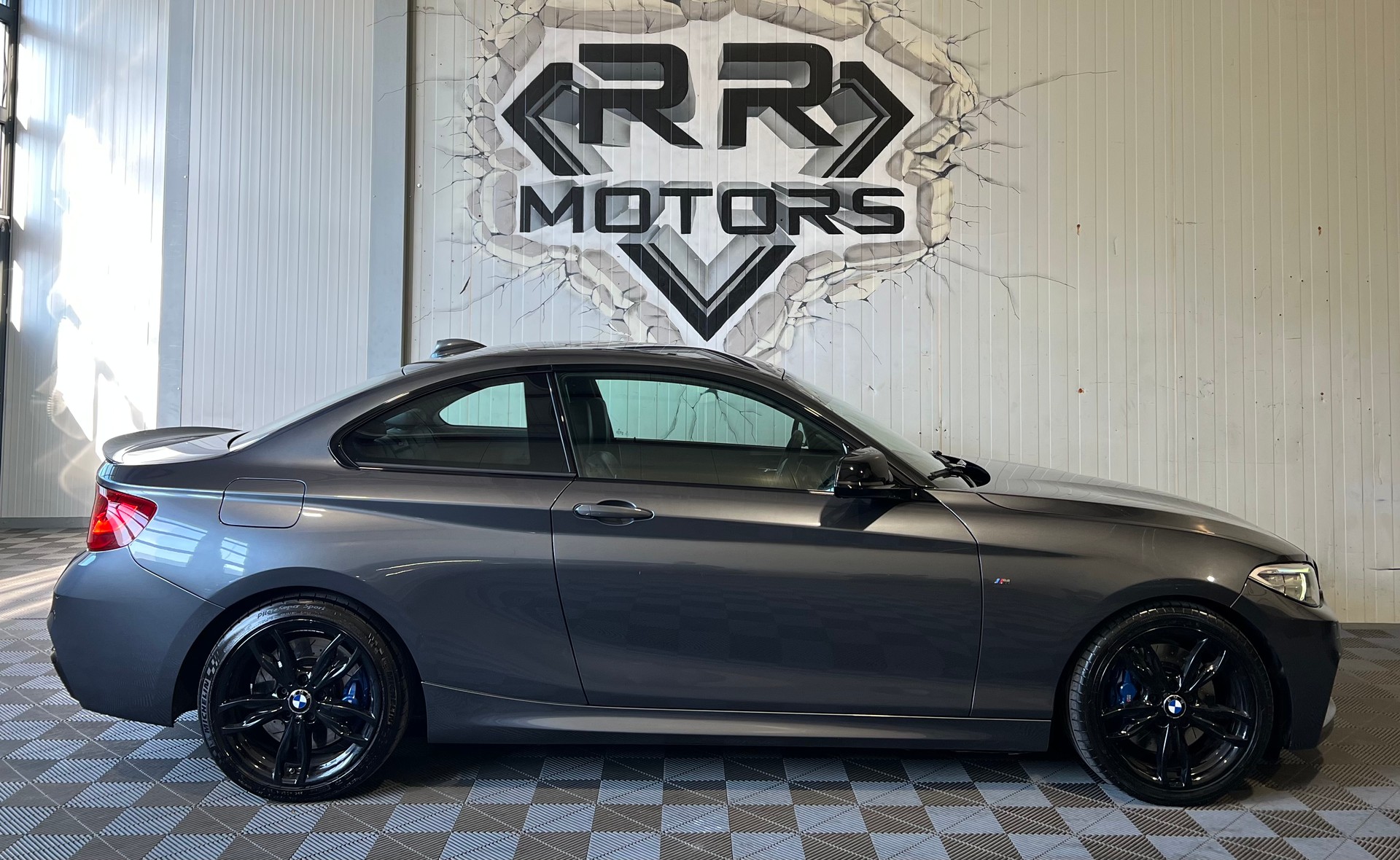 BMW M235i xDrive Steptronic-image-6