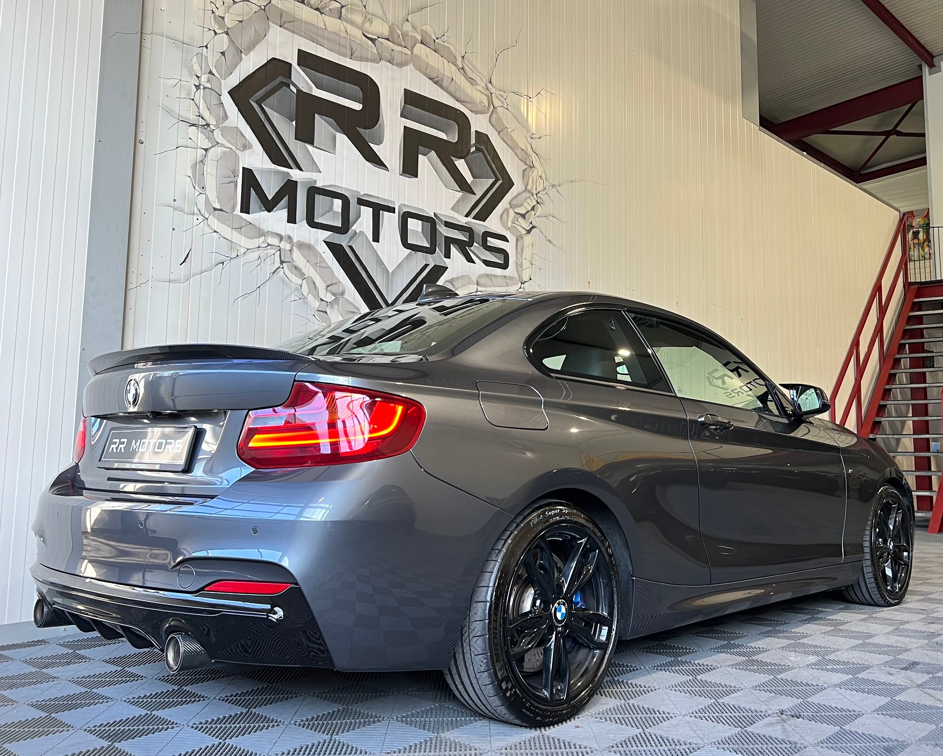 BMW M235i xDrive Steptronic-image-3