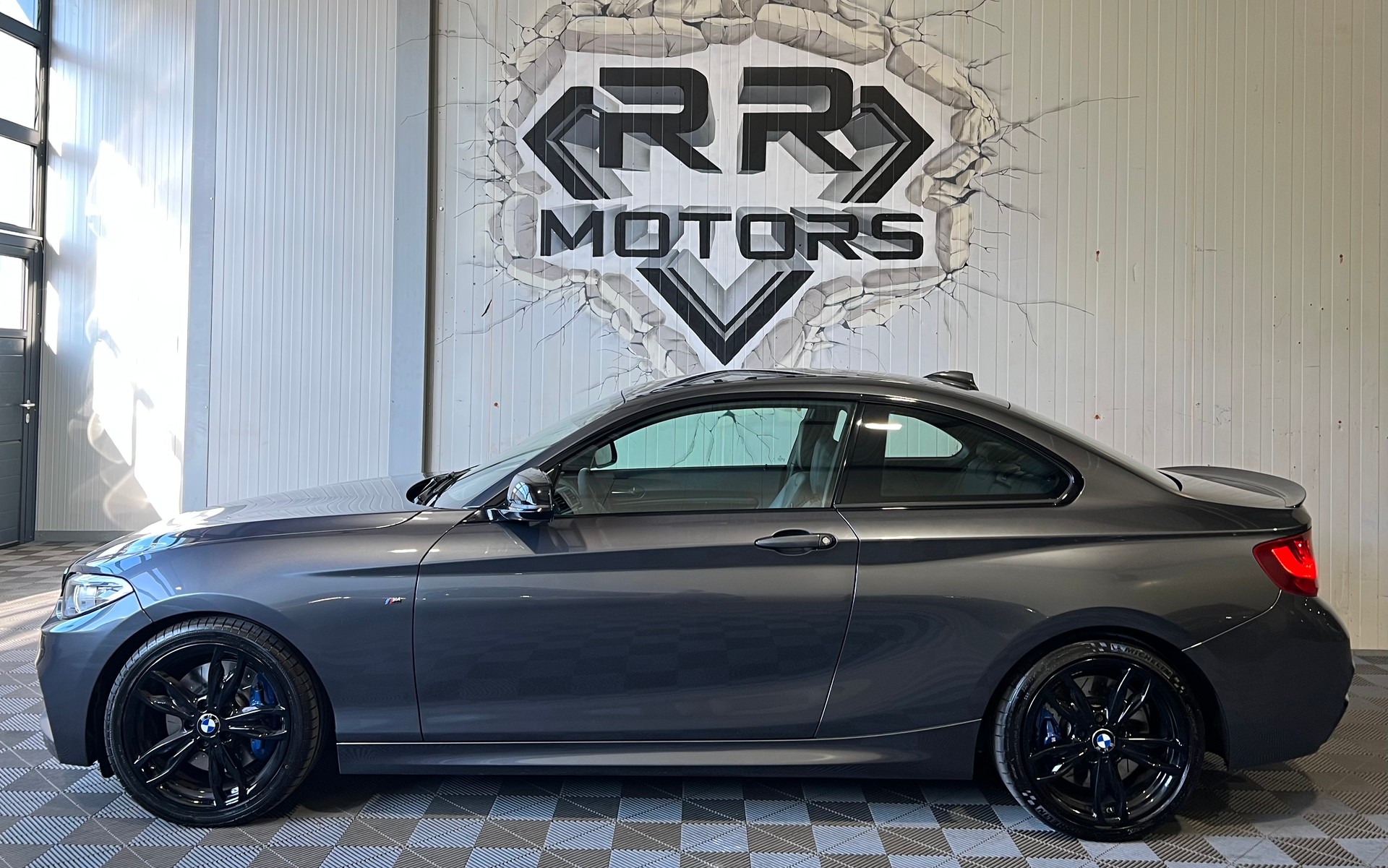 BMW M235i xDrive Steptronic-image-1