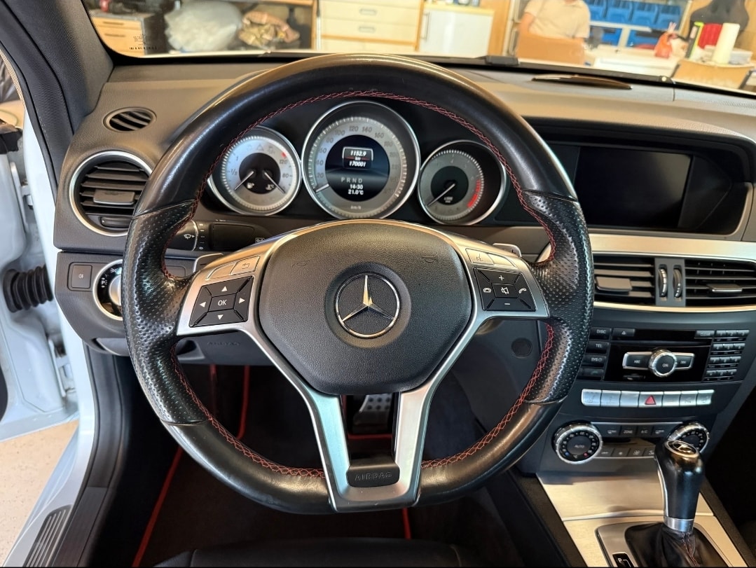 MERCEDES-BENZ C 250 Coupé 7G-Tronic-image-9