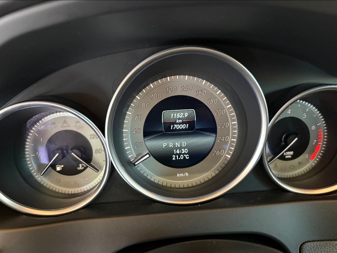 MERCEDES-BENZ C 250 Coupé 7G-Tronic-image-10