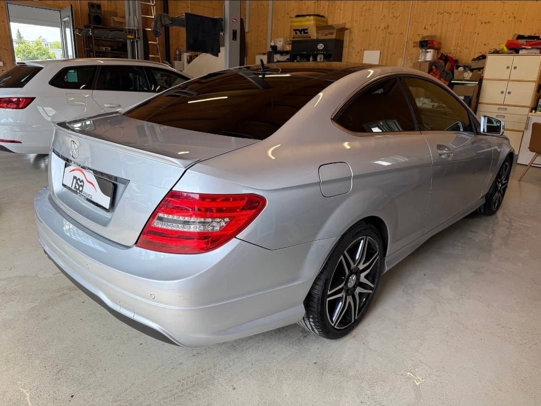 MERCEDES-BENZ C 250 Coupé 7G-Tronic-image-3