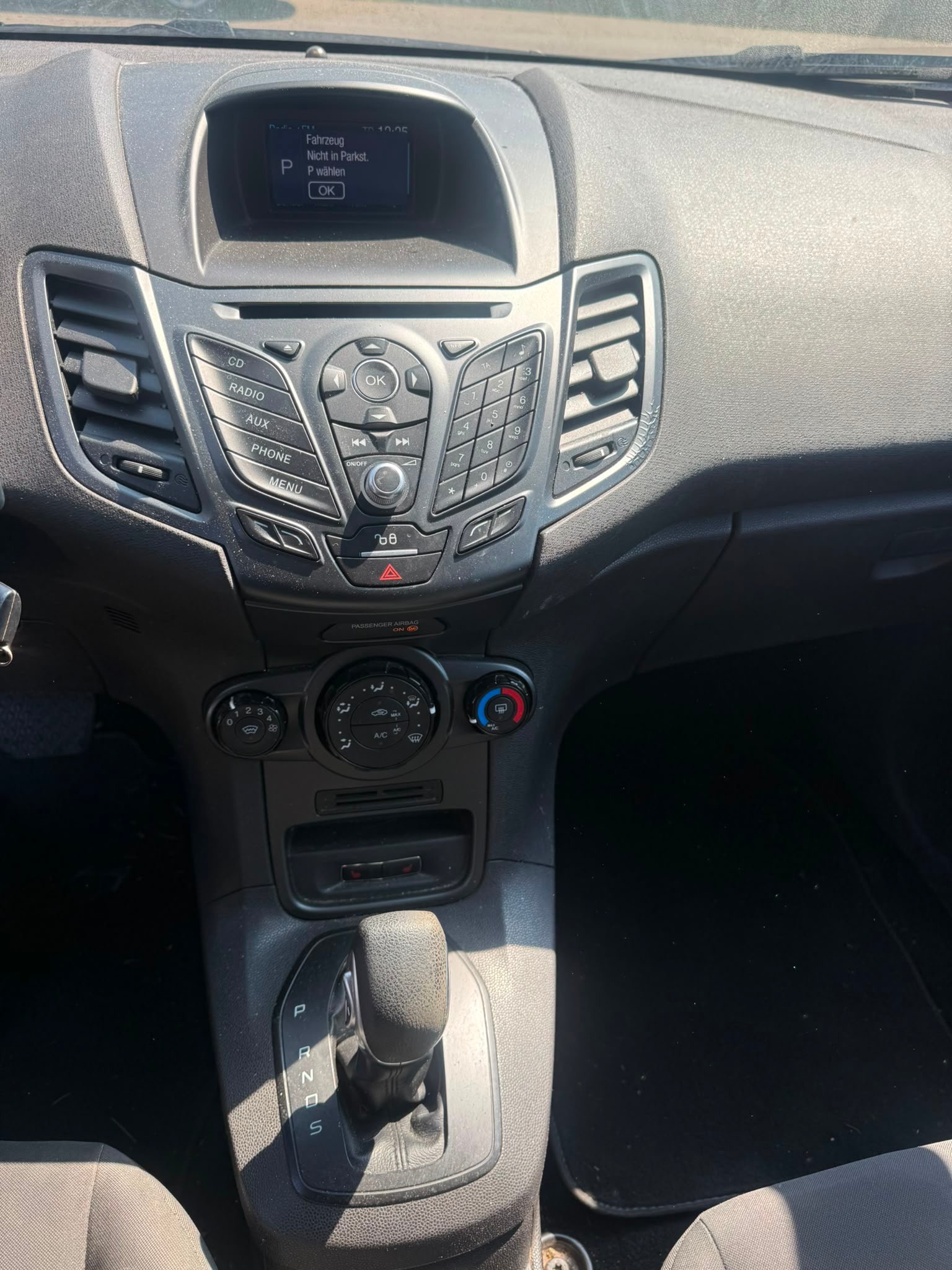 FORD Fiesta 1.0 SCTi Trend PowerShift-image-8
