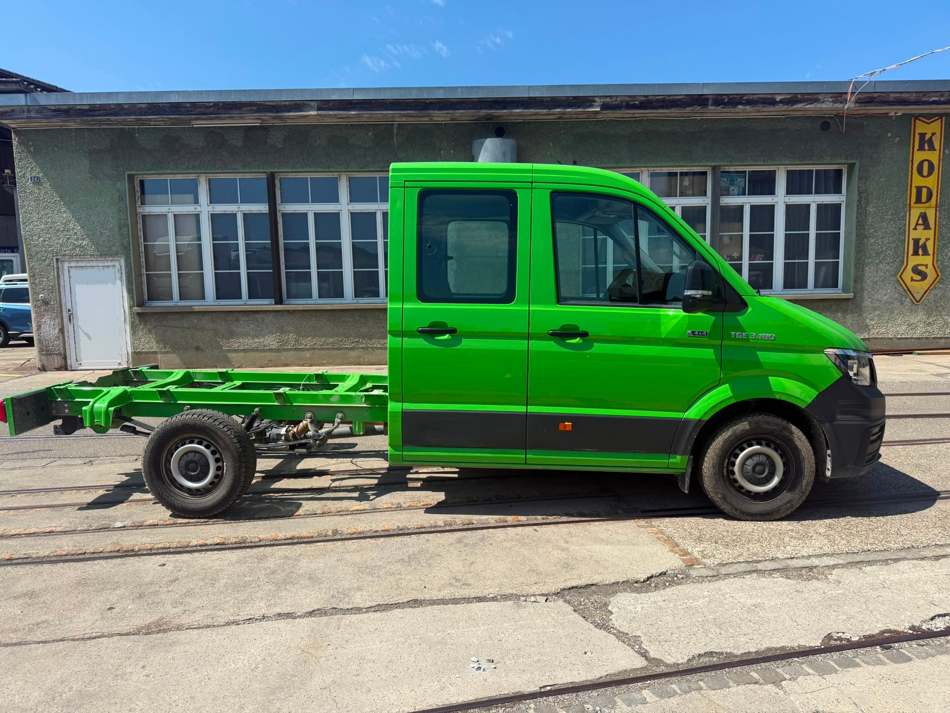 MAN TGE 3.180 4x4 Standard-image-2