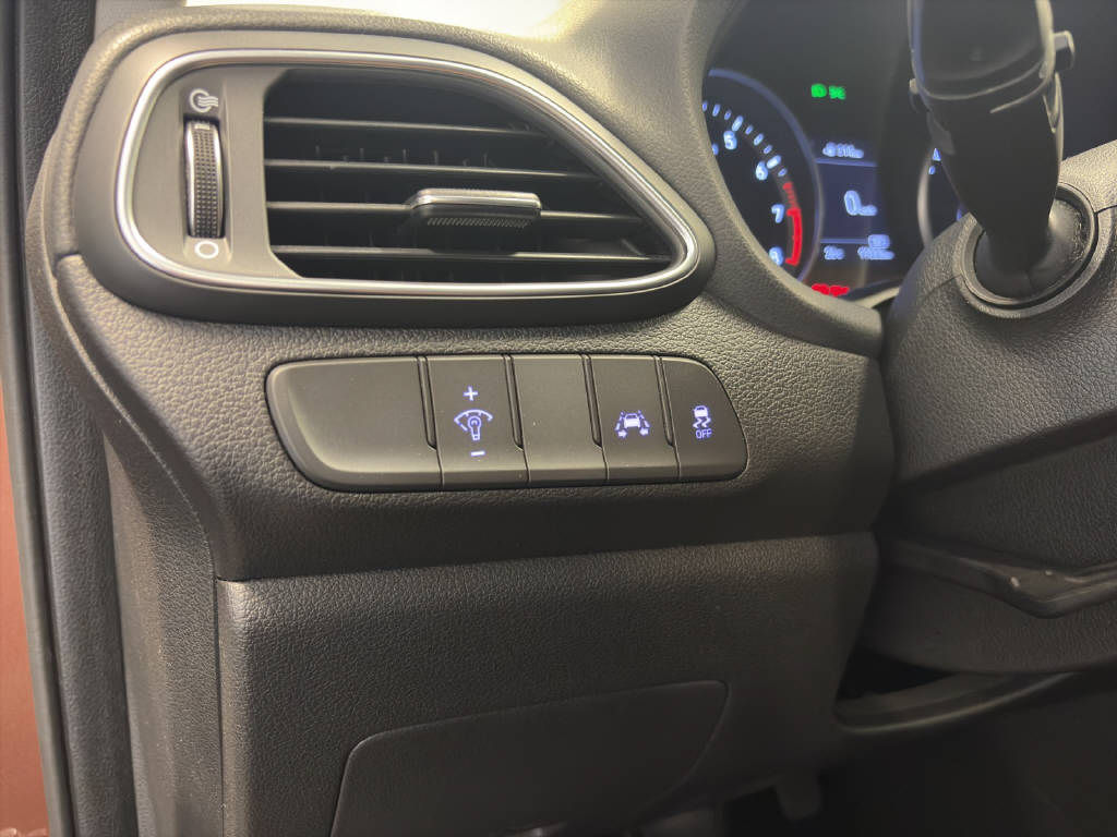HYUNDAI i30 1.4 T-GDi Launch-image-9