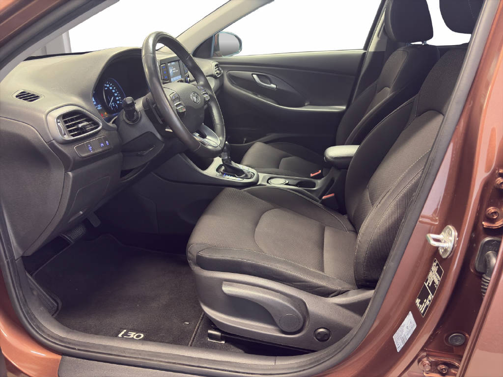 HYUNDAI i30 1.4 T-GDi Launch-image-3