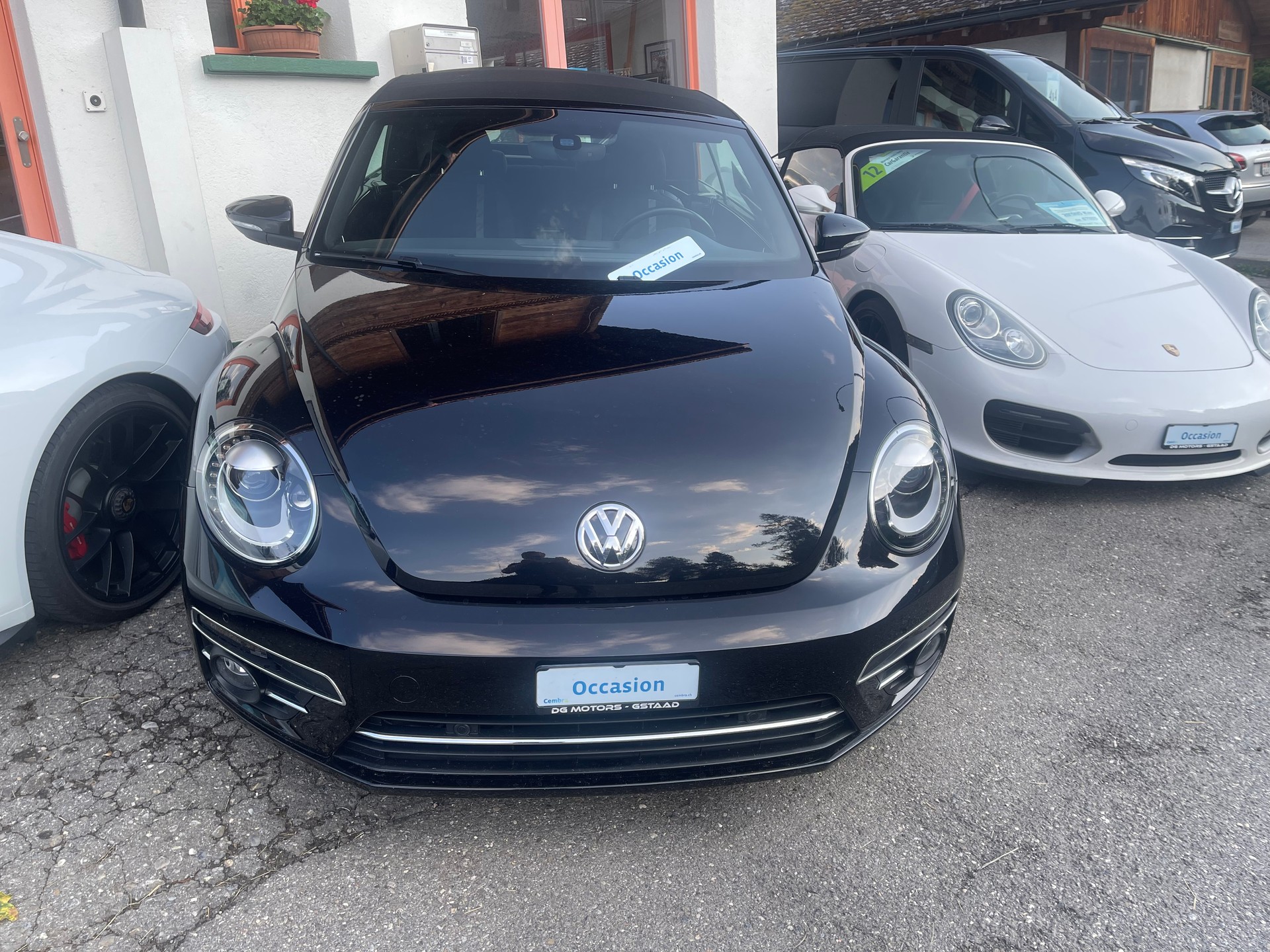 VW Beetle Cabriolet 1.4 TSI BMT Design DSG-image-6