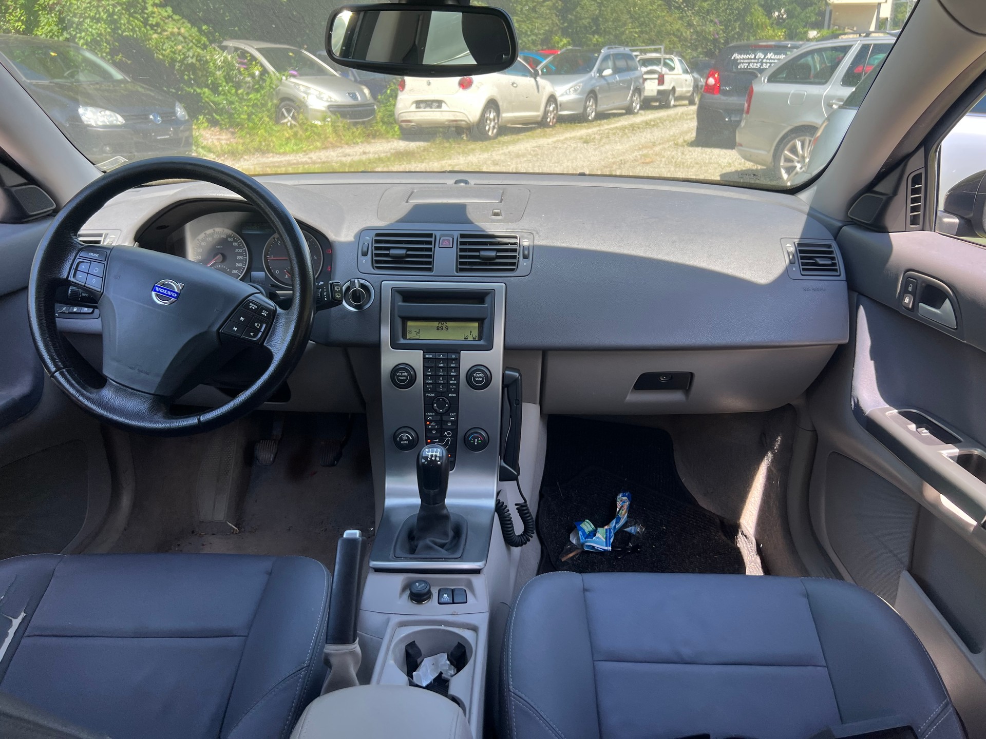 VOLVO V50 2.0D Summum-image-9
