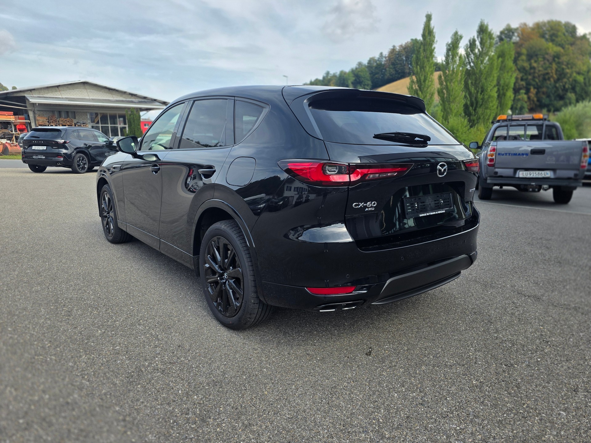 MAZDA CX-60 e-Skyactiv PHEV 327 AWD Homura Plus-image-2