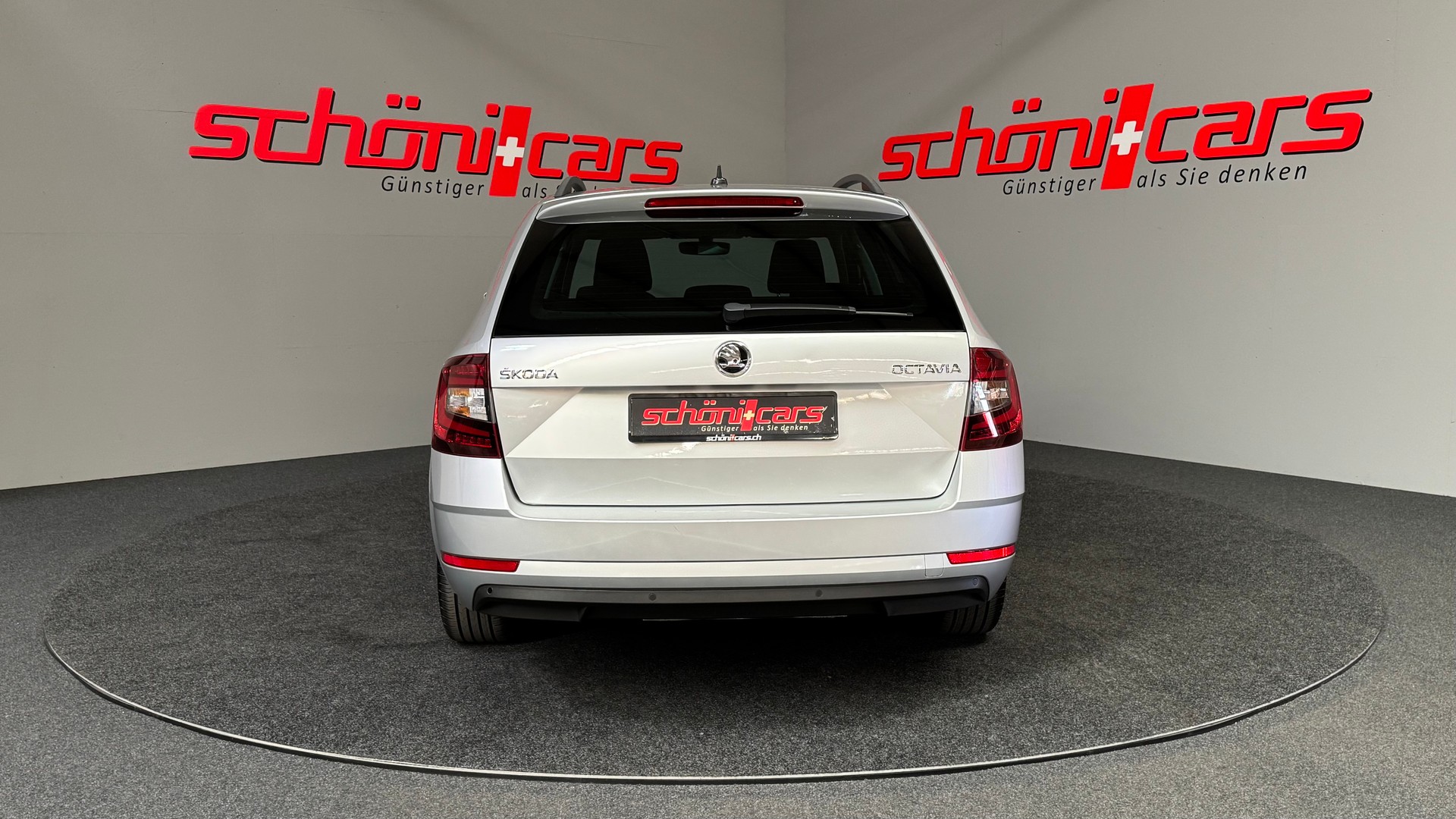 SKODA Octavia Combi 1.5 TSI Clever-image-4