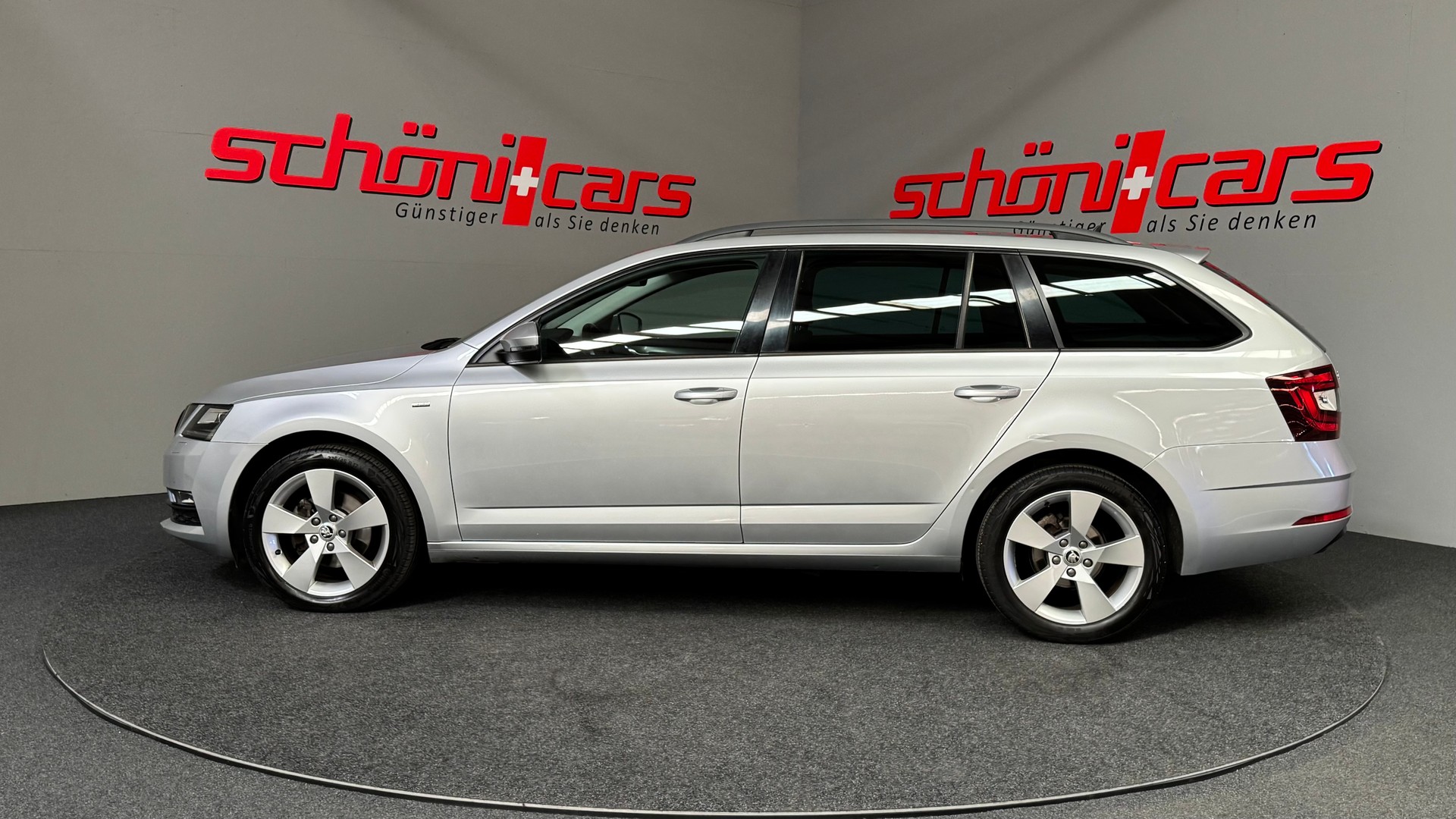 SKODA Octavia Combi 1.5 TSI Clever-image-2