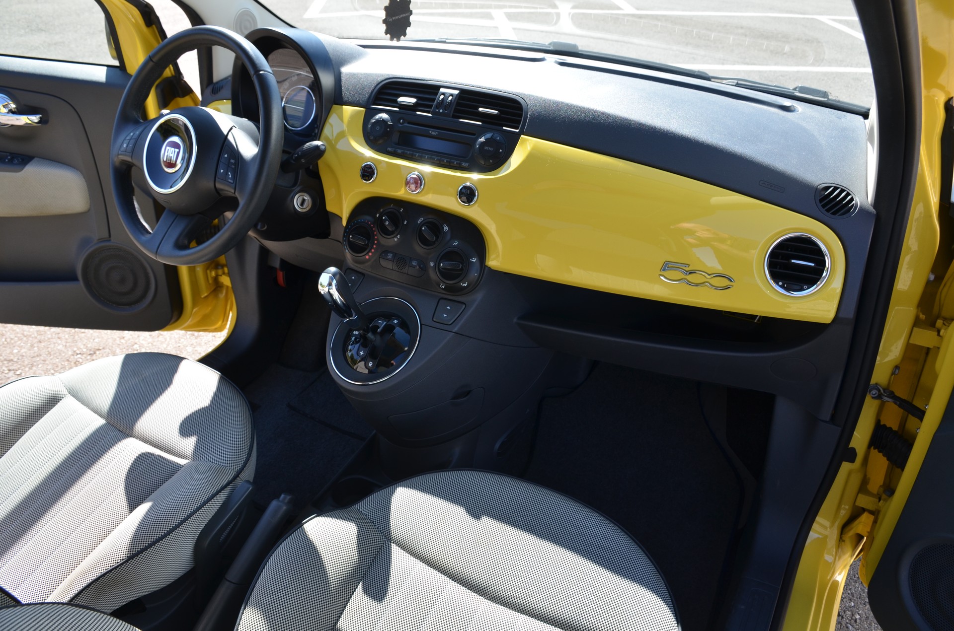 FIAT 500 1.4 16V Lounge Dualogic-image-23