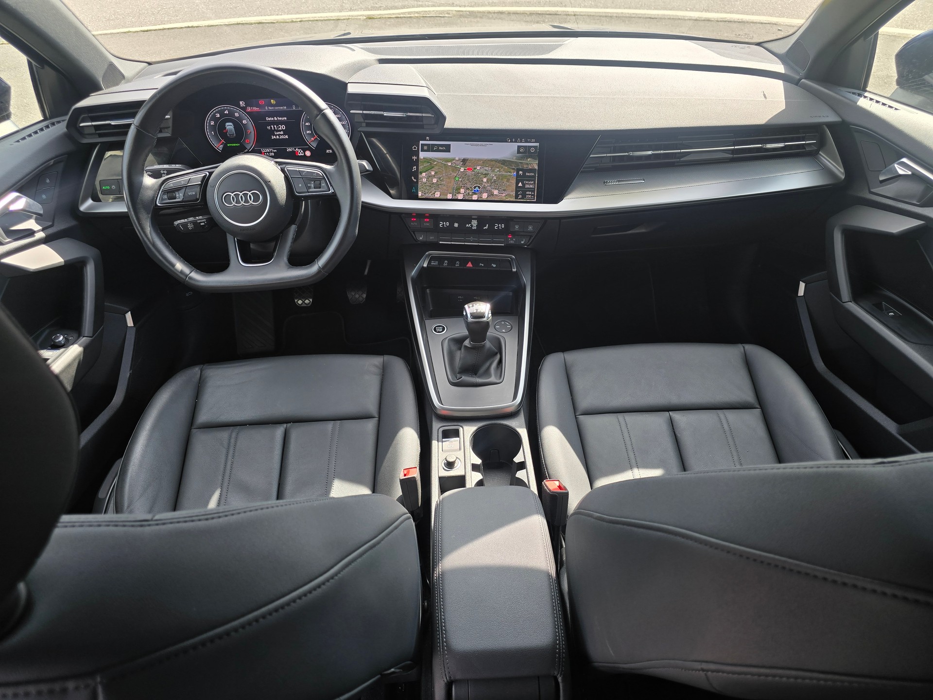 AUDI A3 Sportback 35 TFSI advanced Attraction-image-13