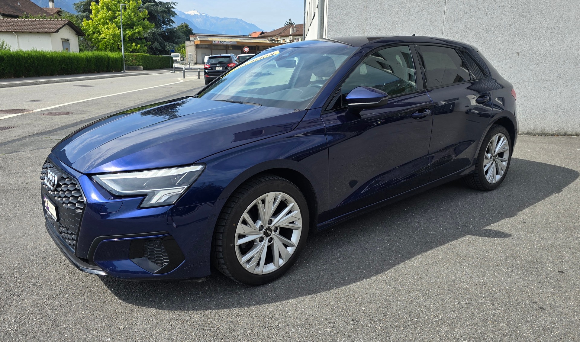 AUDI A3 Sportback 35 TFSI advanced Attraction-image-1