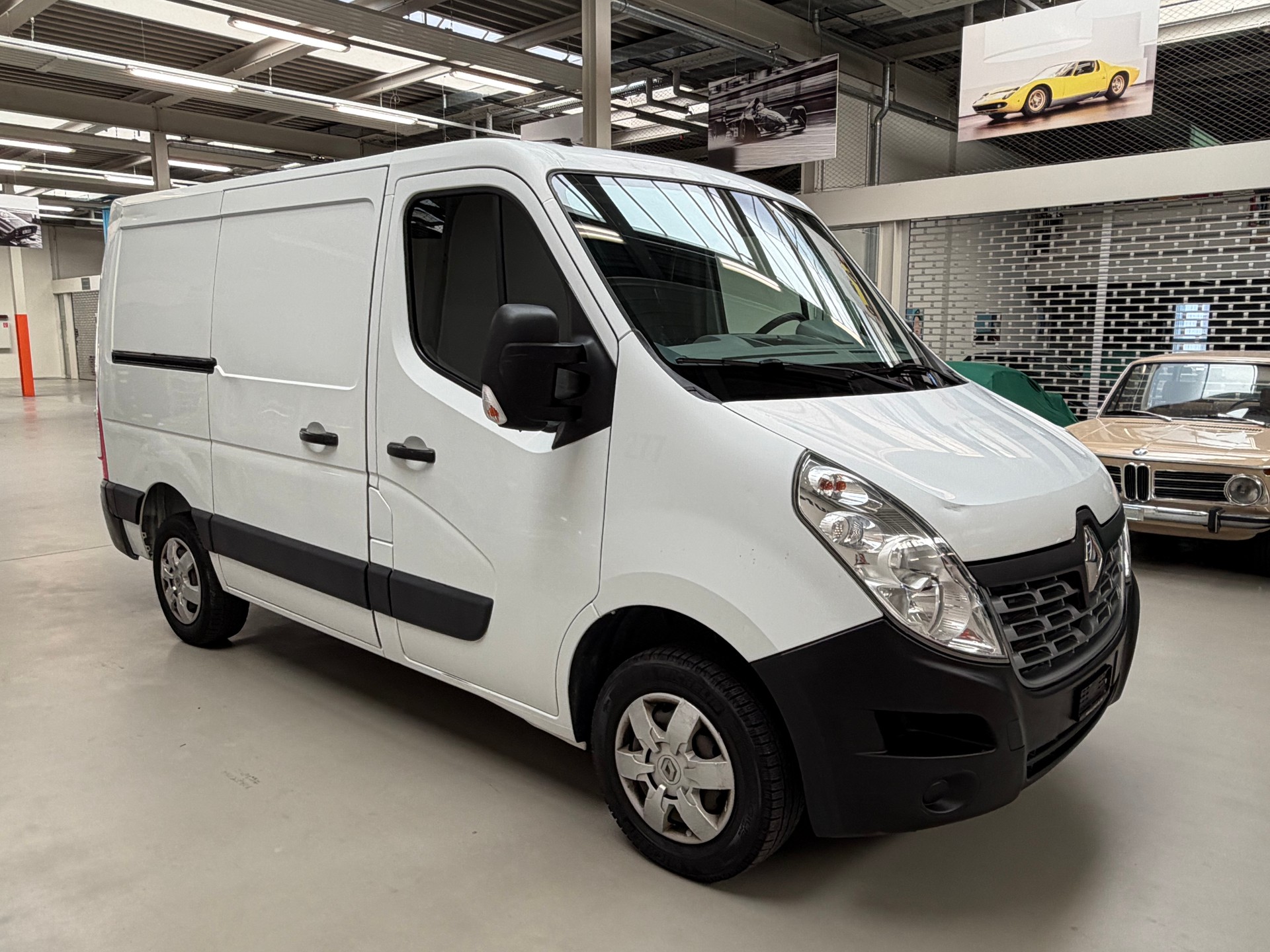 RENAULT Master T33 2.3dCi 125 L1H1-image-6