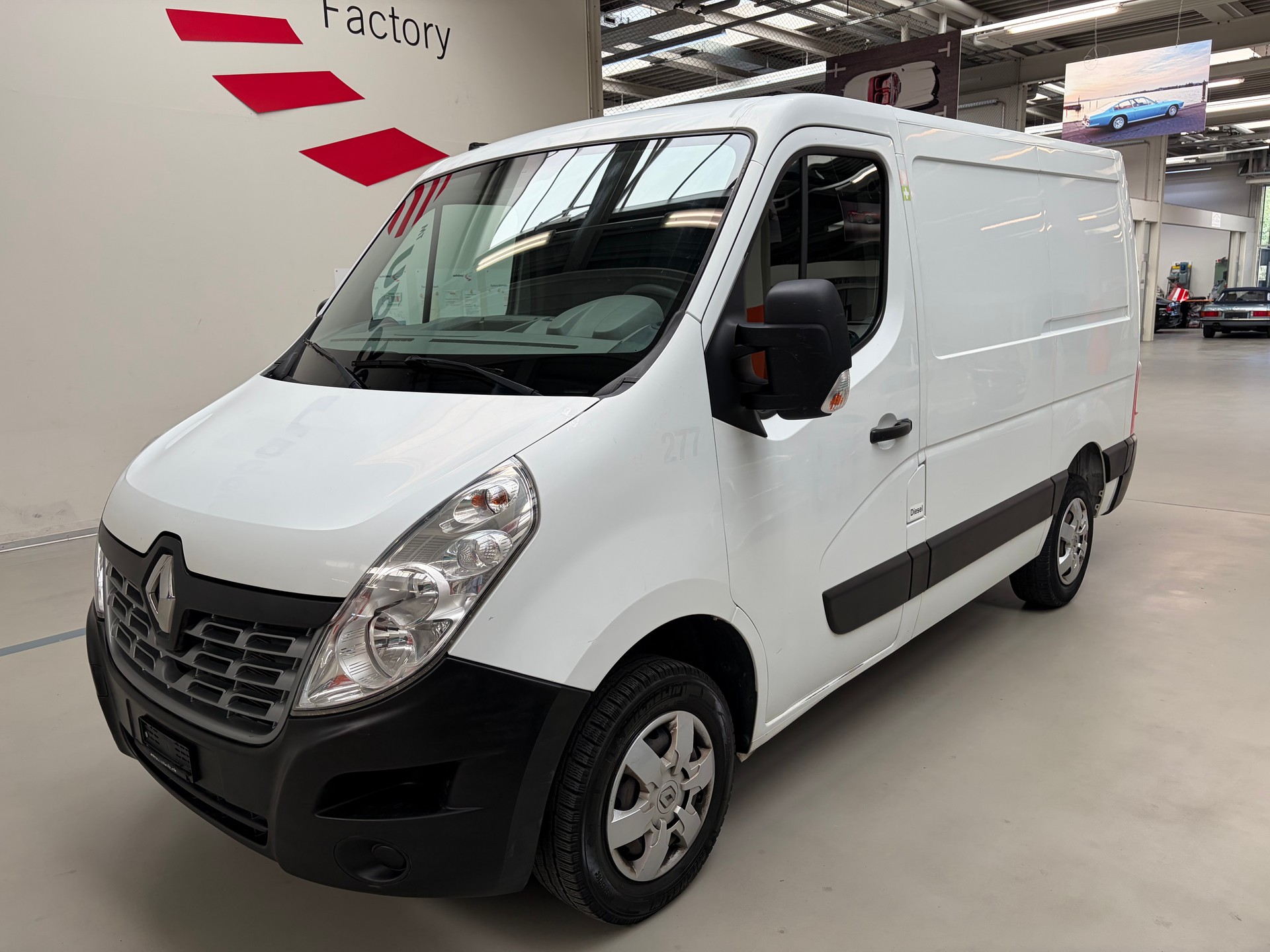 RENAULT Master T33 2.3dCi 125 L1H1-image-0