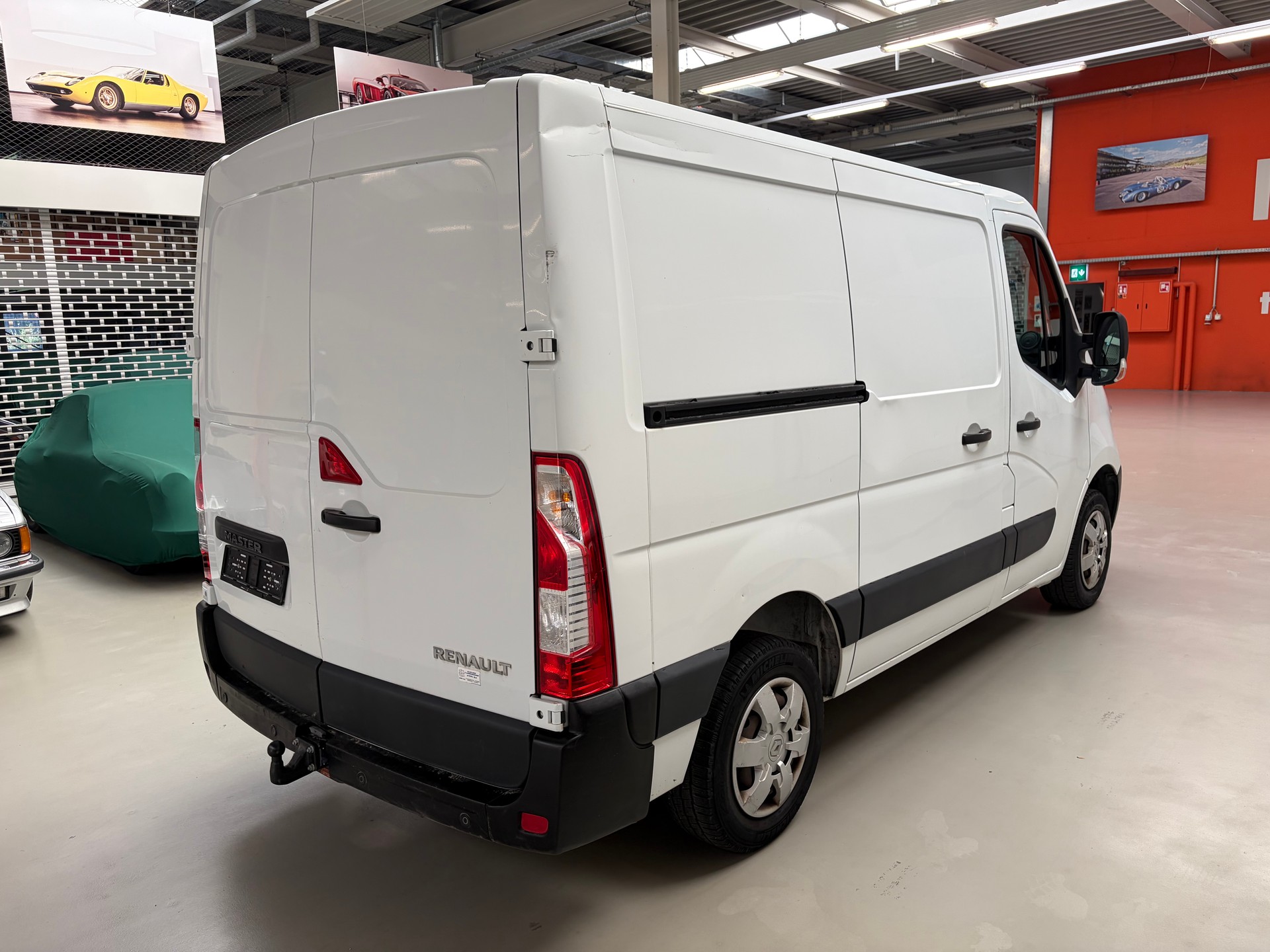 RENAULT Master T33 2.3dCi 125 L1H1-image-4