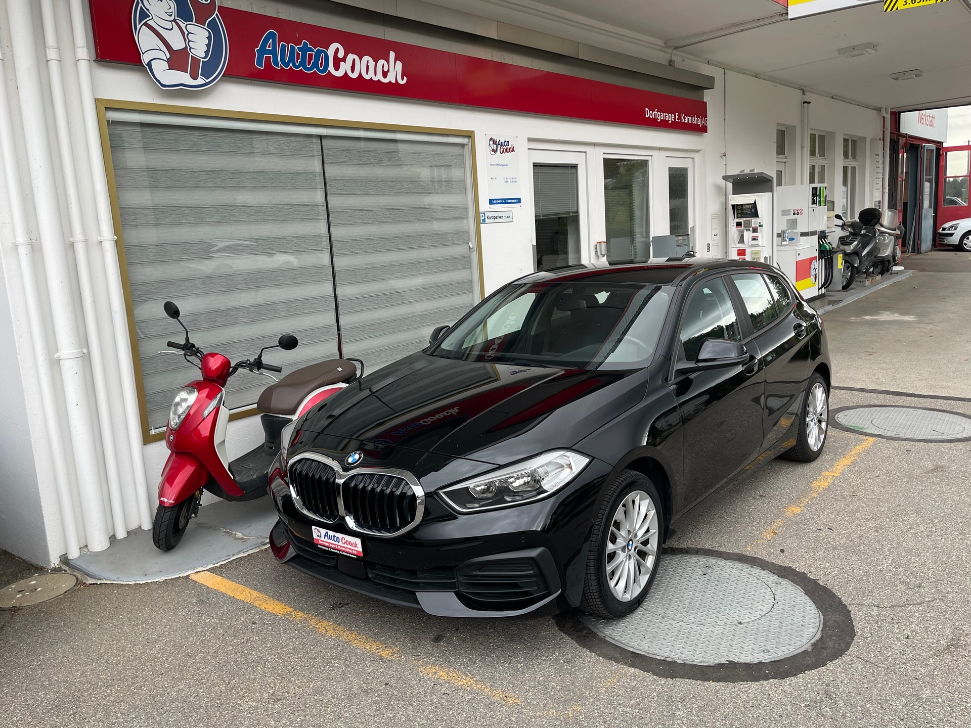 BMW 118i Steptronic-image-1