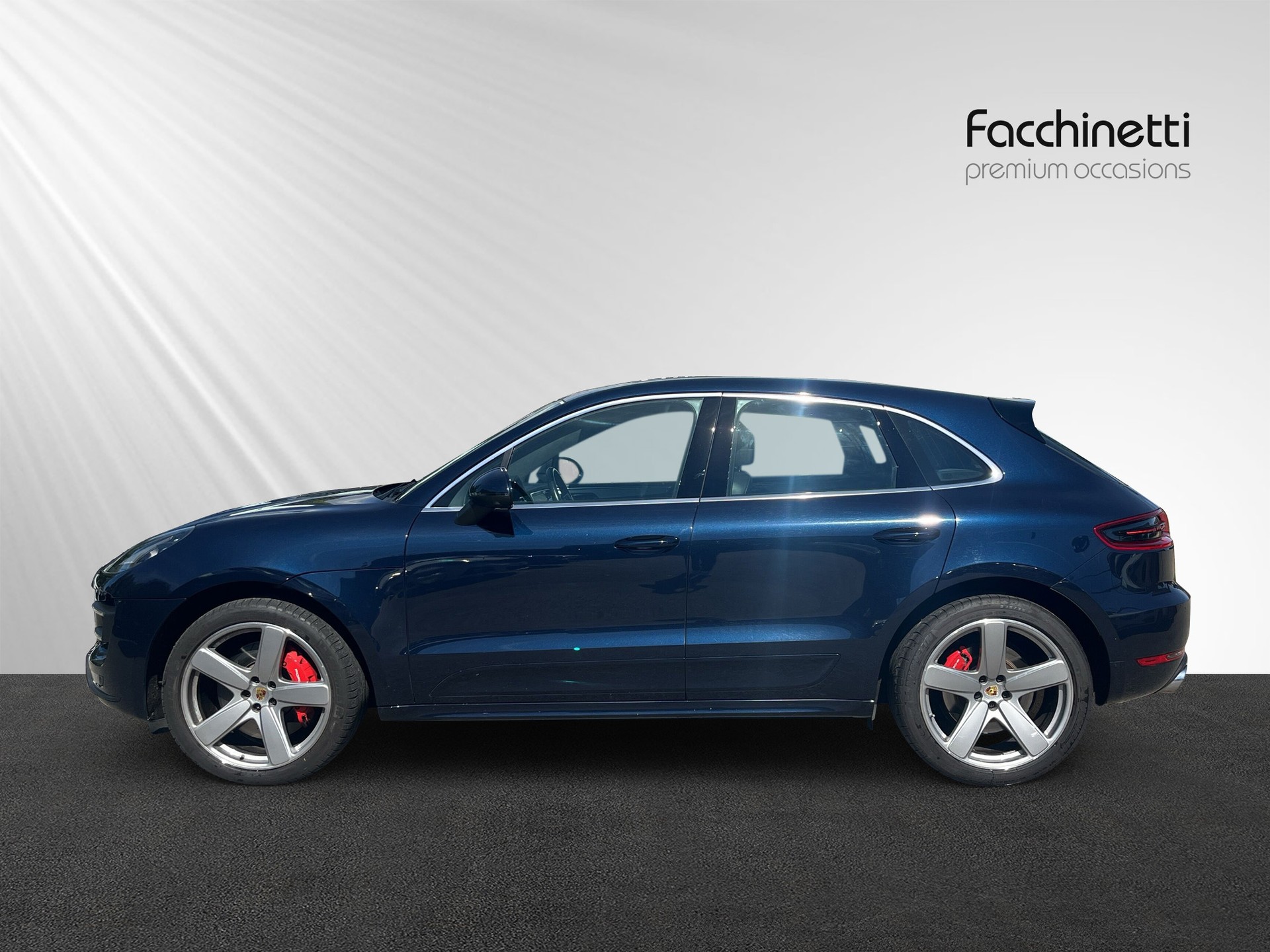 PORSCHE Macan Turbo Performance PDK-image-1