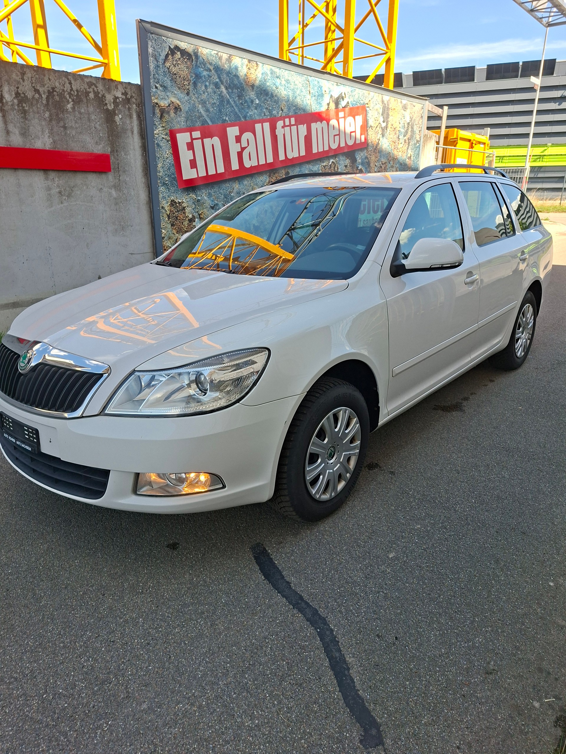 SKODA Octavia Combi 1.8 TSI AllDrive 4x4-image-0