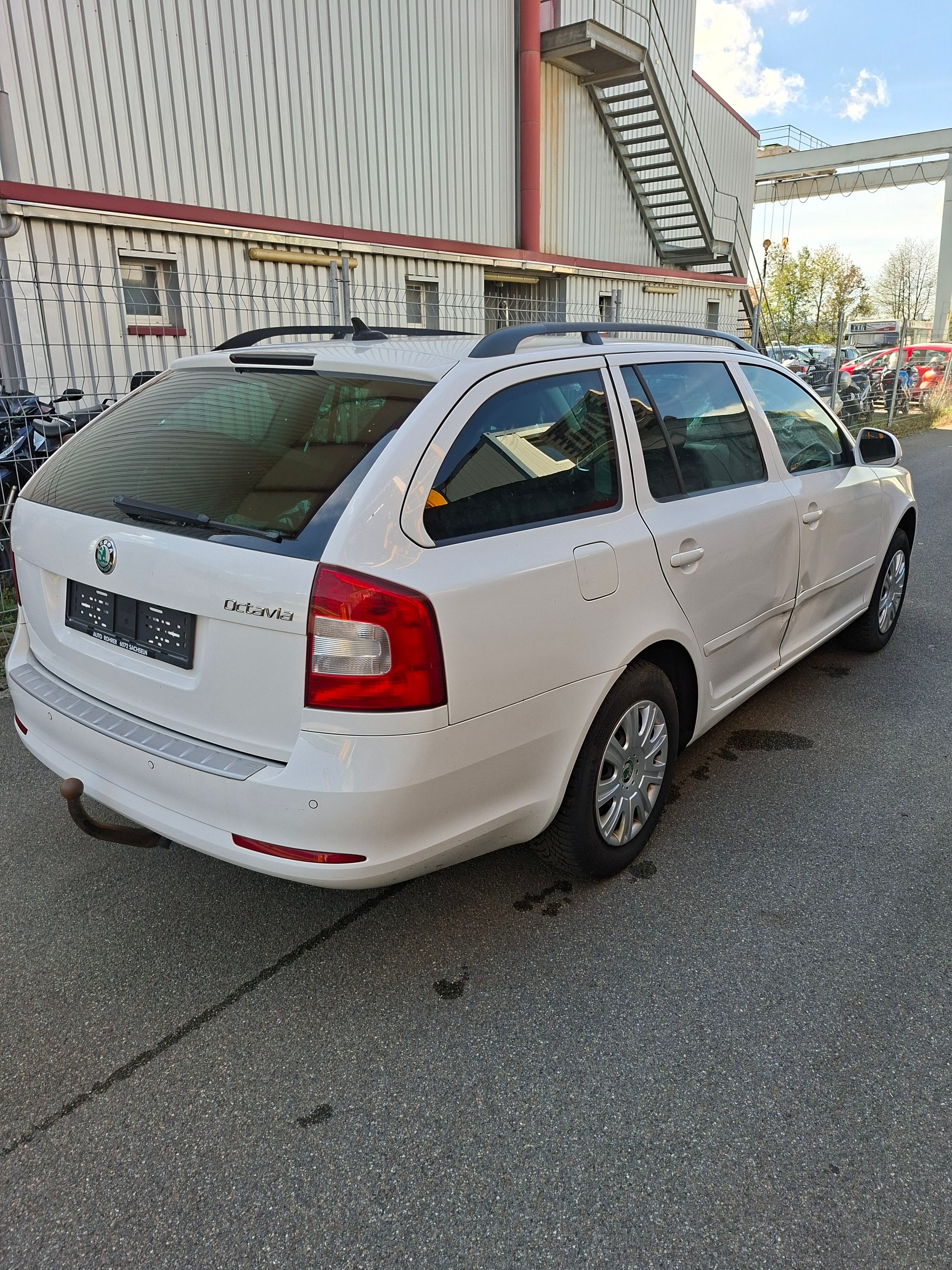 SKODA Octavia Combi 1.8 TSI AllDrive 4x4-image-4