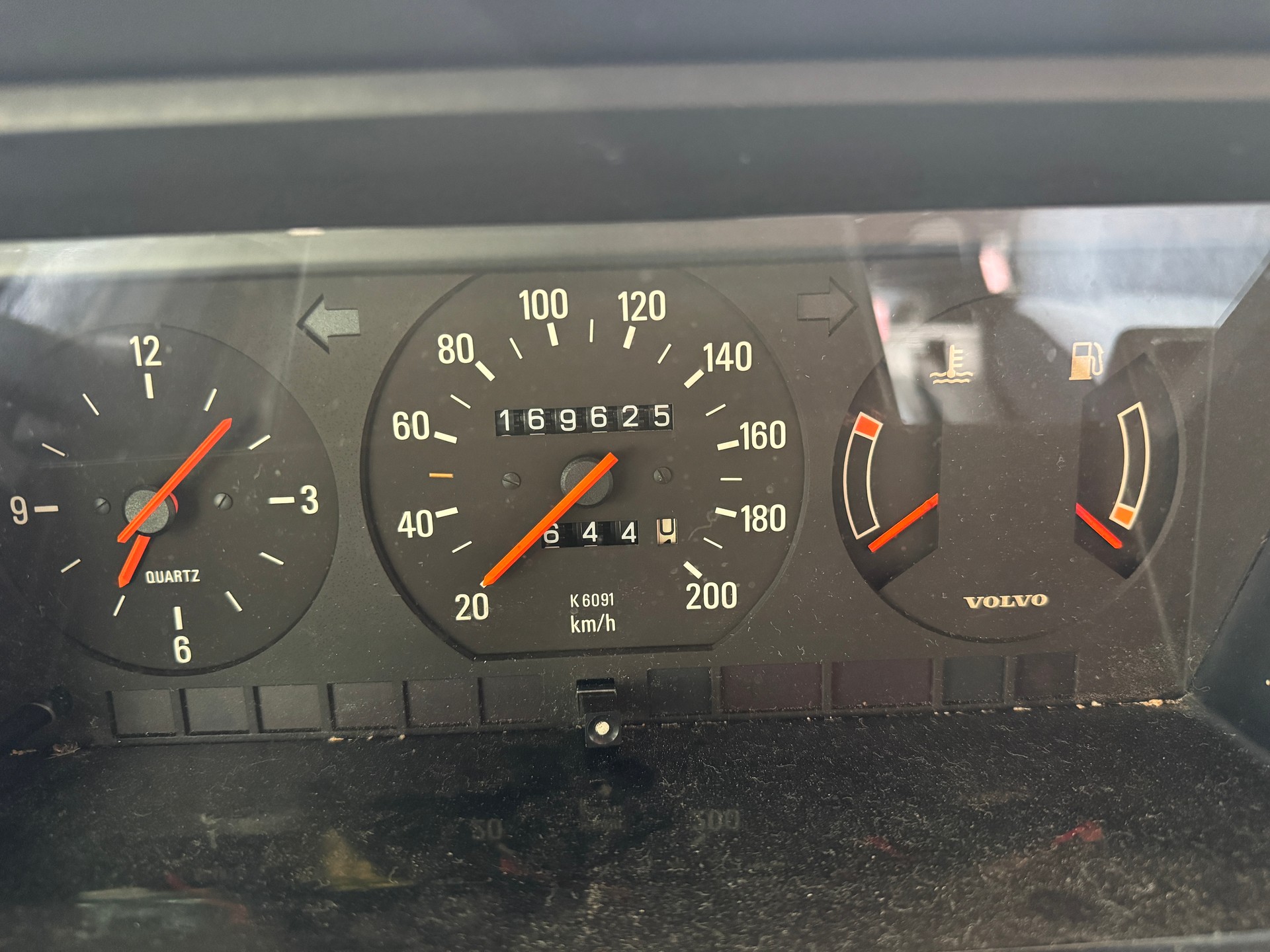 VOLVO 240 2.3 Classic-image-2