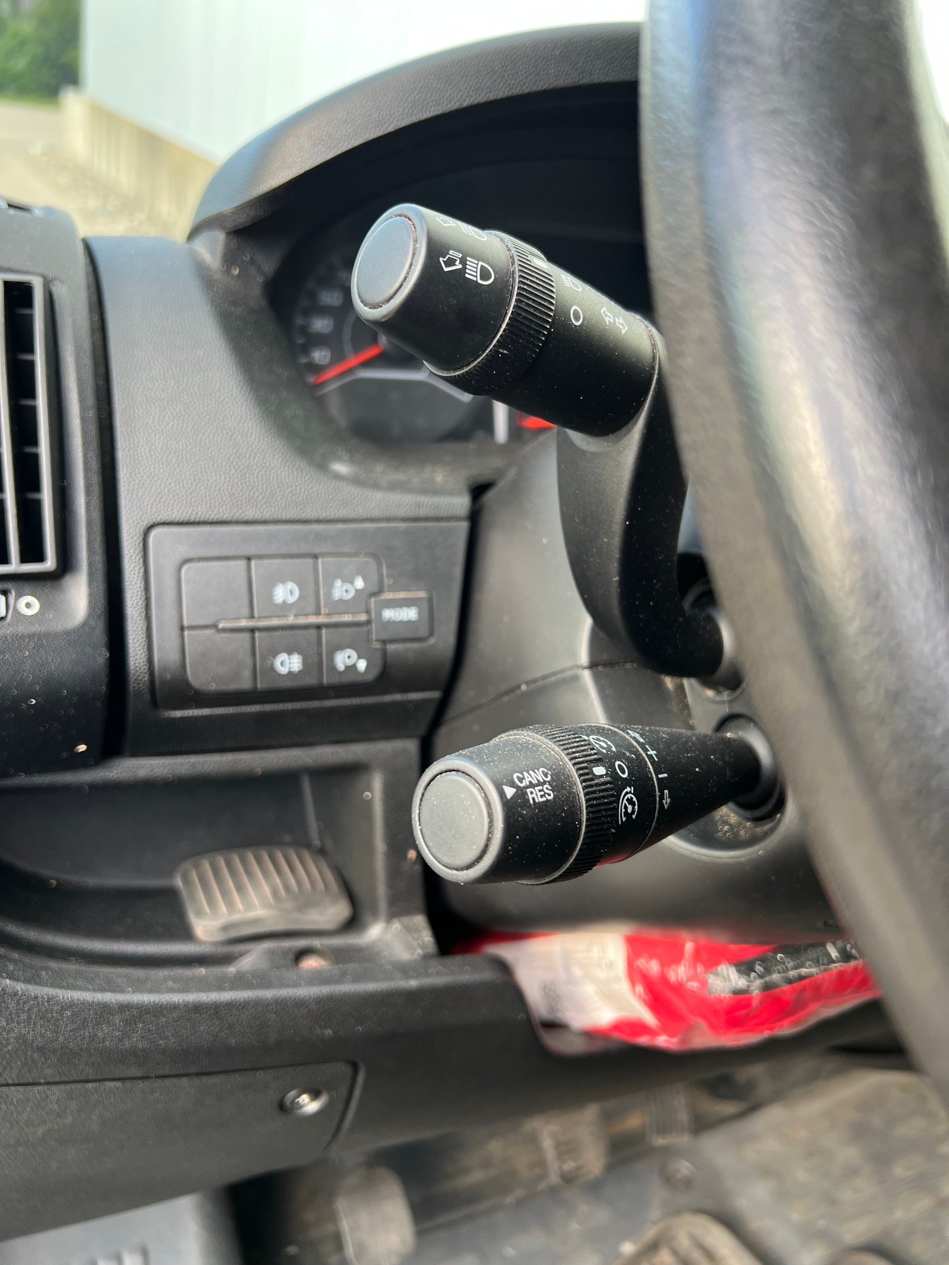 PEUGEOT BOXER-image-10