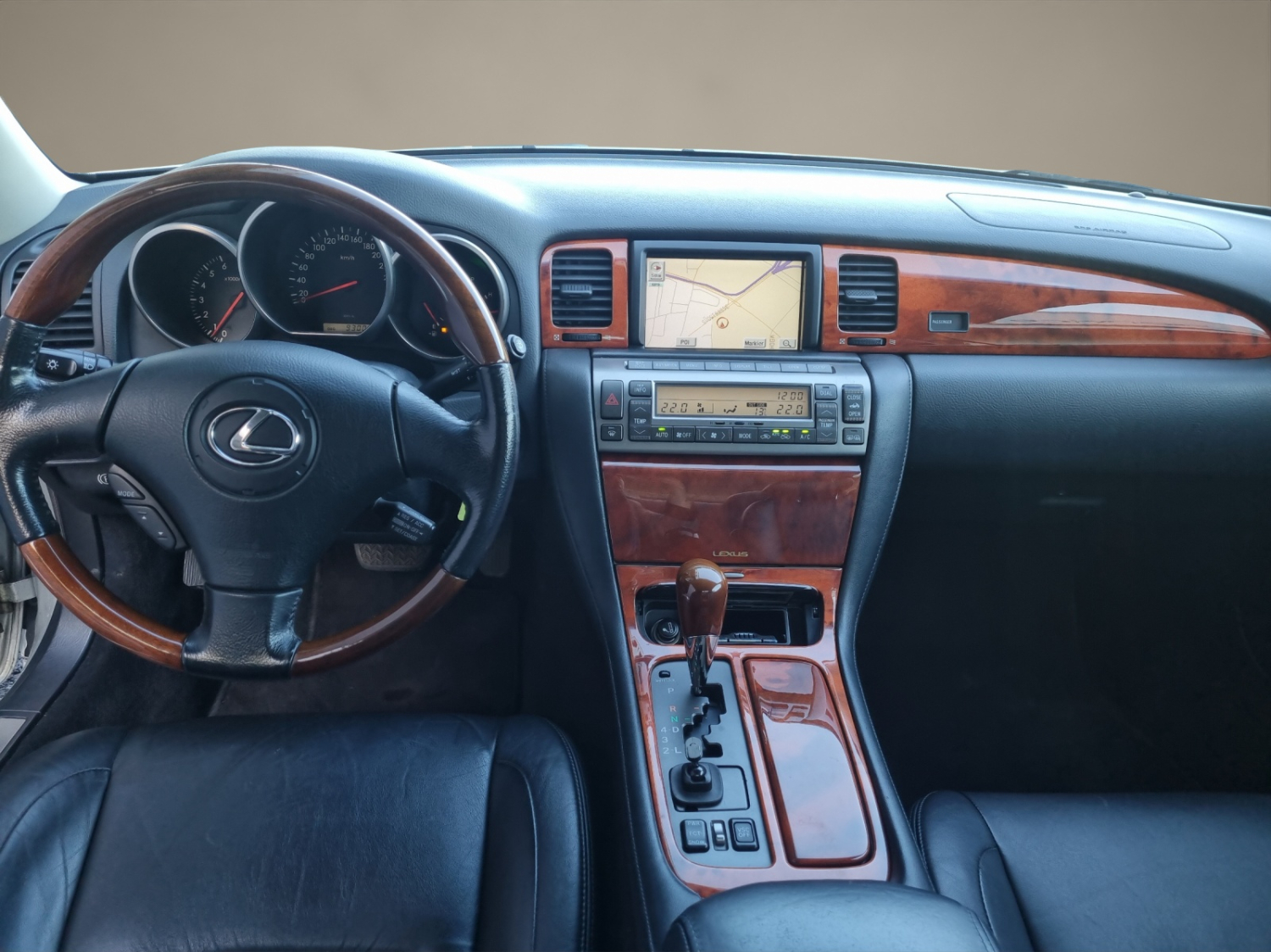 LEXUS SC430-image-19