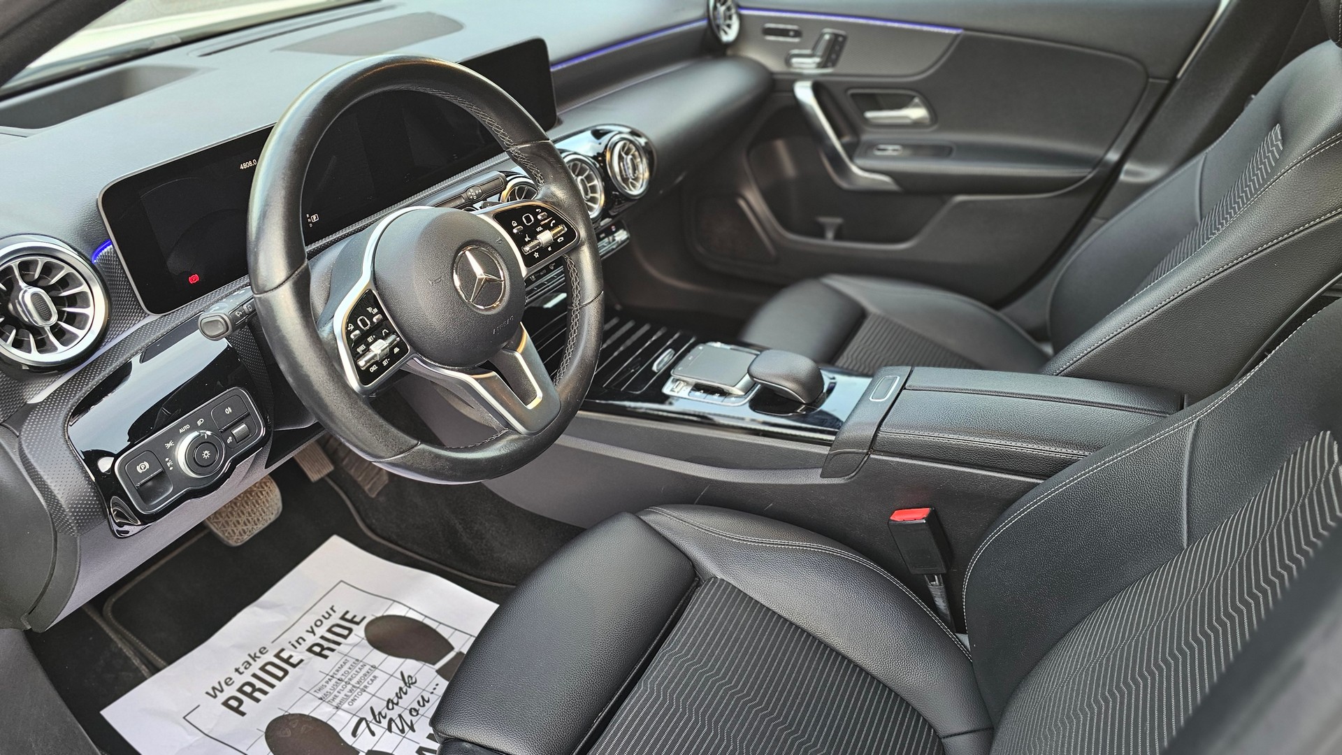 MERCEDES-BENZ A 220 Progressive 7G-DCT 4Matic-image-8