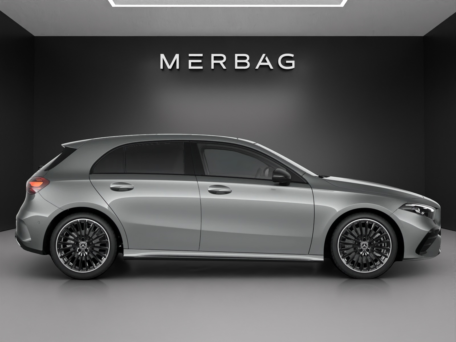 MERCEDES-BENZ A 250 4Matic 8G-DCT-image-1