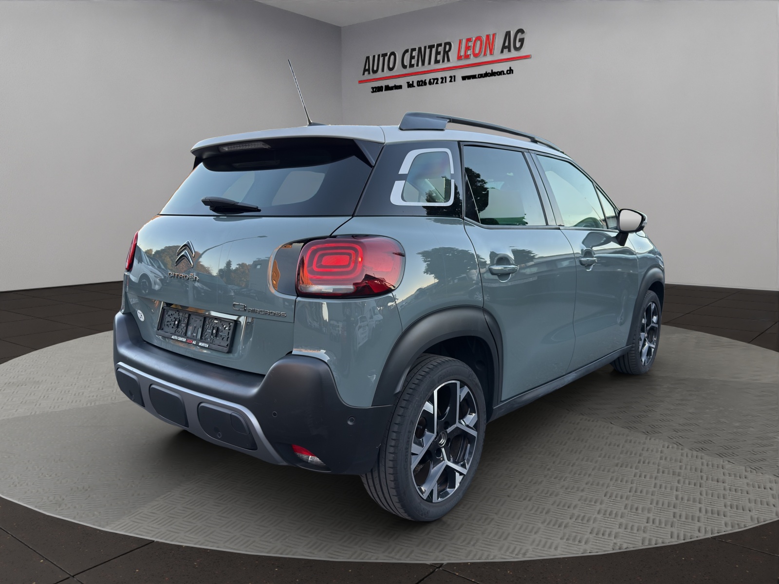 CITROEN C3 Aircross 1.2i PureTech Shine Pack EAT6-image-5