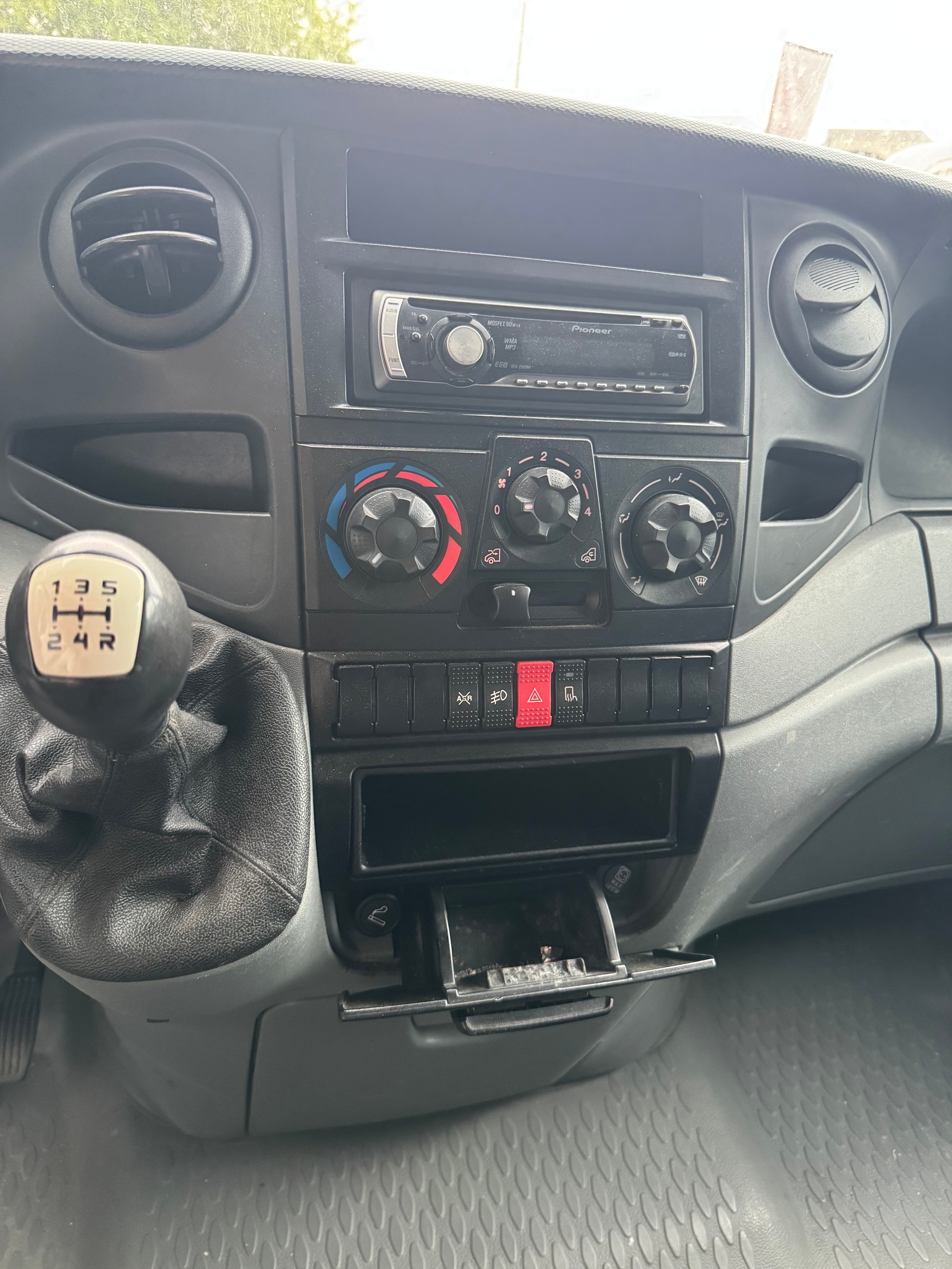 IVECO 35 C 12 GCBA17A1B1-image-15