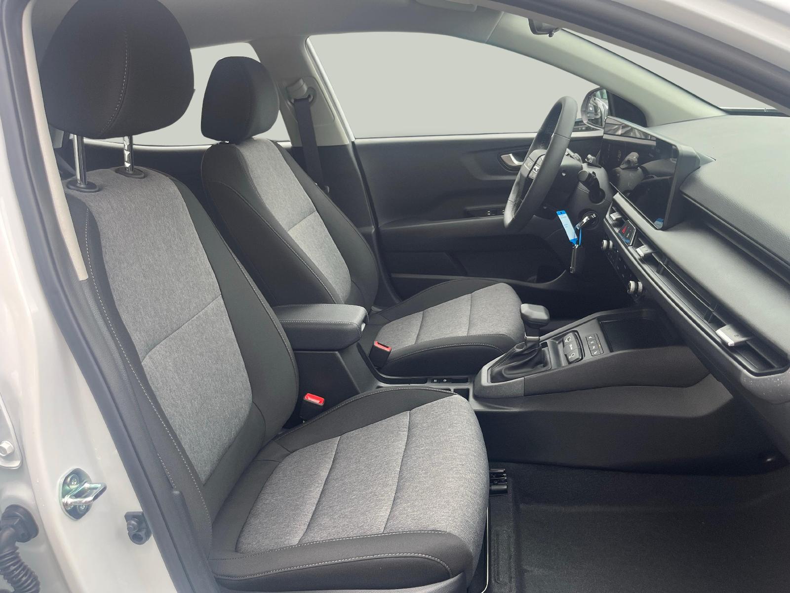 KIA Stonic 1.0 T-GD Stonic DCT CH-FZ-image-10
