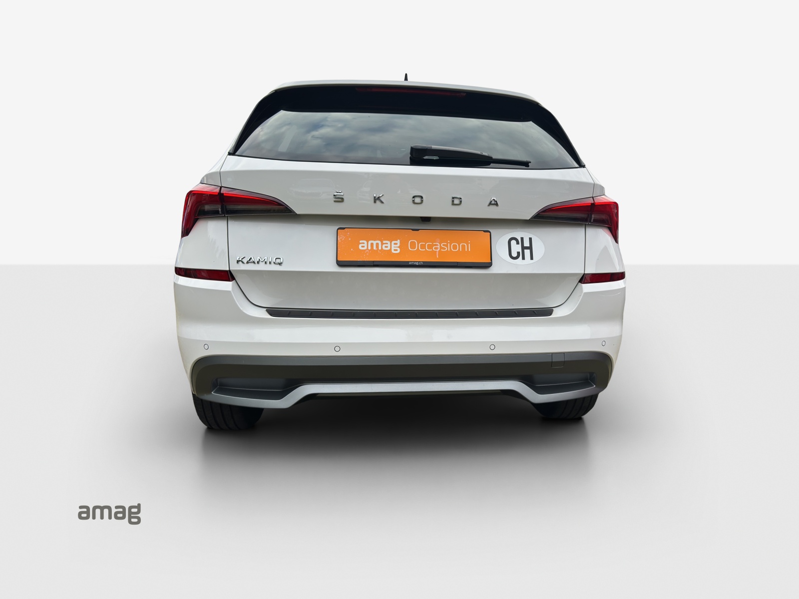 SKODA Kamiq 1.0 TSI Tour DSG-showroom-element-3