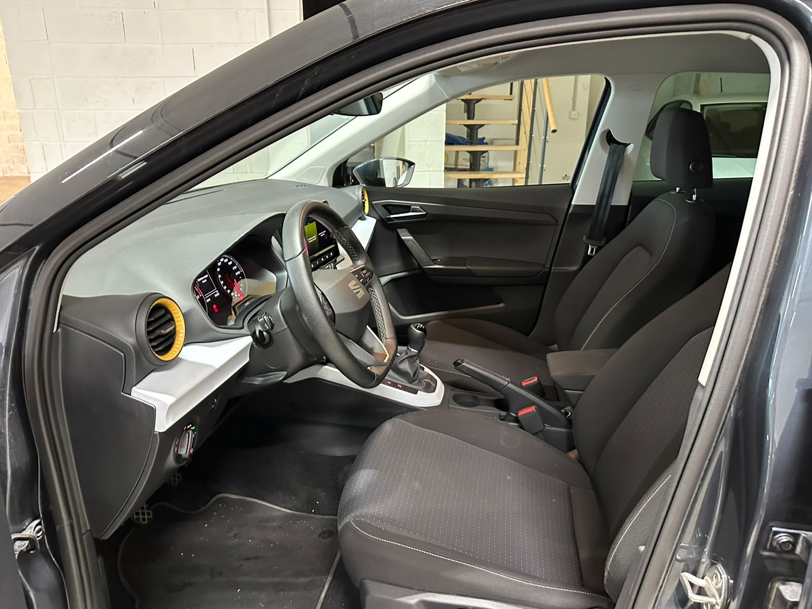 SEAT Arona 1.0 TSI Eco Style-image-8