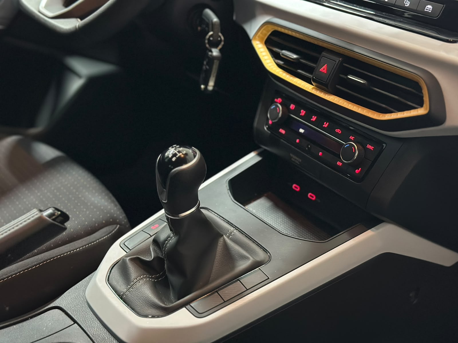 SEAT Arona 1.0 TSI Eco Style-image-13